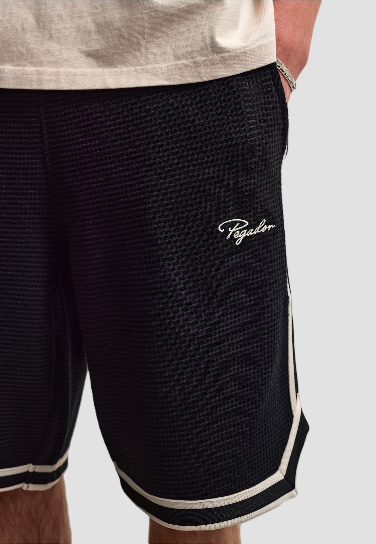 PEGADOR Signar Waffle Basketball Short – Bild 3