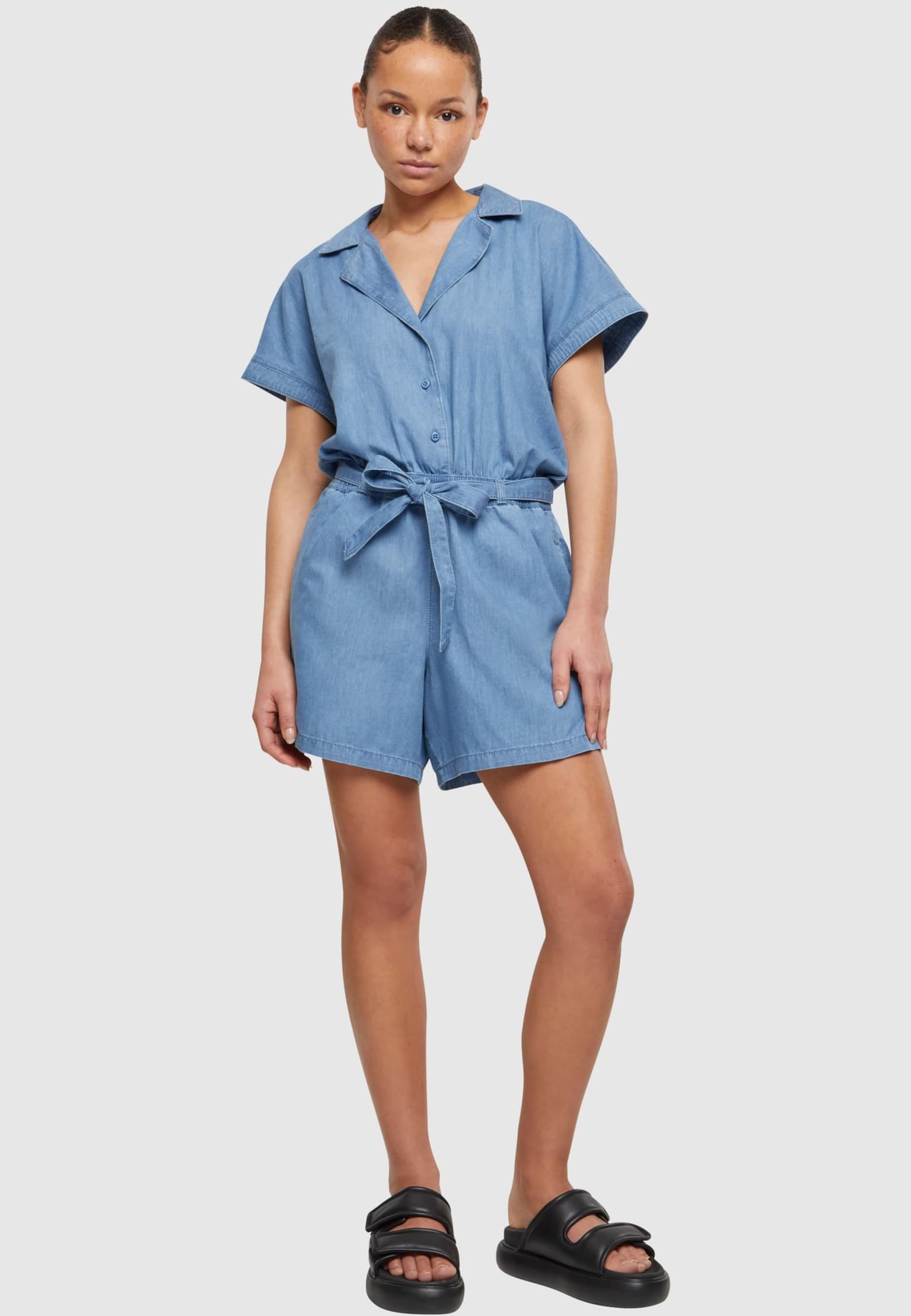 Urban Classics Ladies Light Denim Resort Jumpsuit – Bild 3