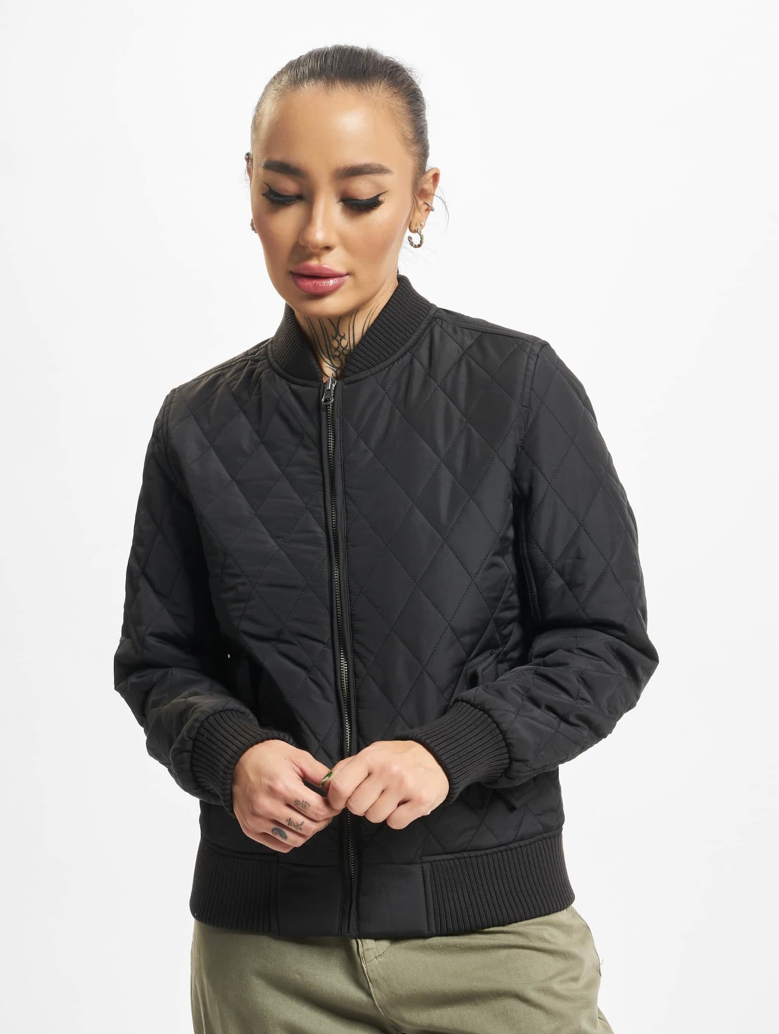 Urban Classics Ladies Diamond Quilt Nylon Jacket – Bild 3