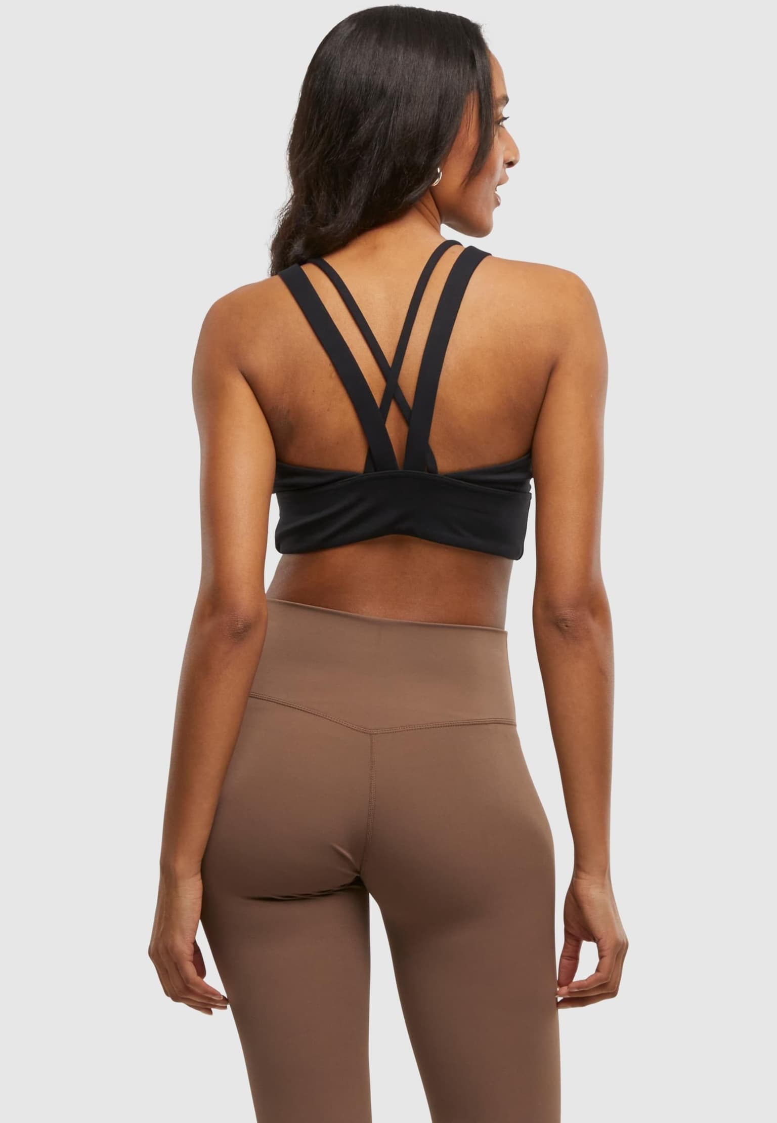 Urban Classics Ladies Sports Bra crossed – Bild 2
