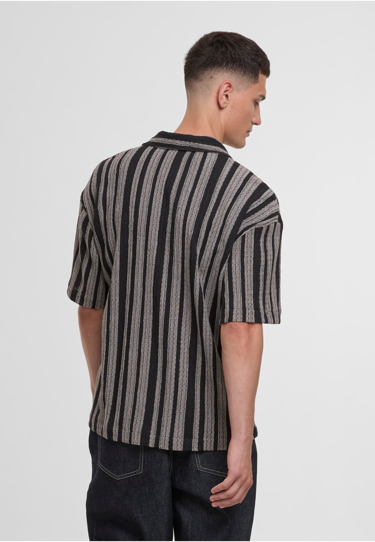 Urban Classics Two Color Striped Structured Resortshirt – Bild 2