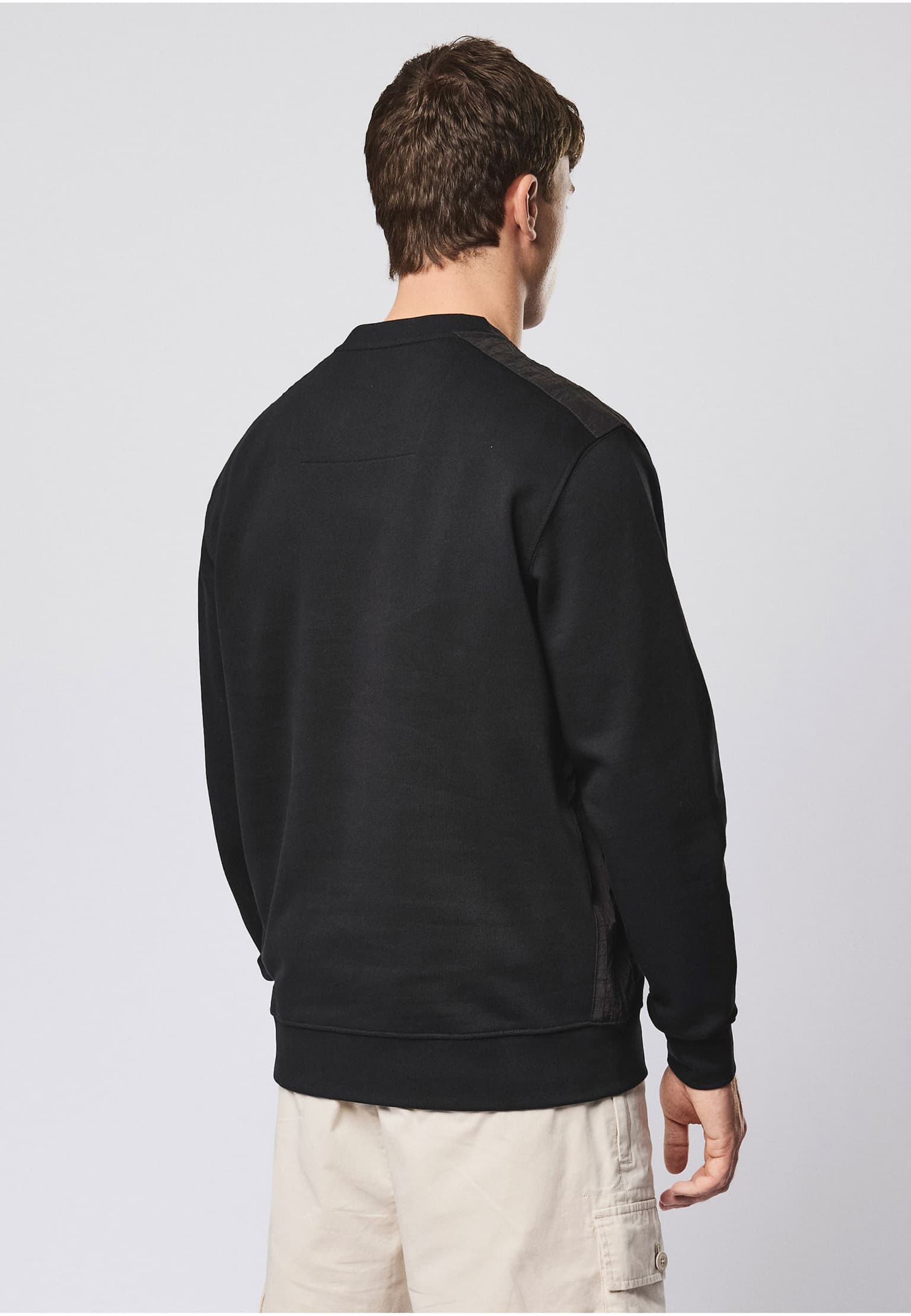 Weekend Offender F BOMB LARGE RIPSTOP OVERLAY SWEAT – Bild 2