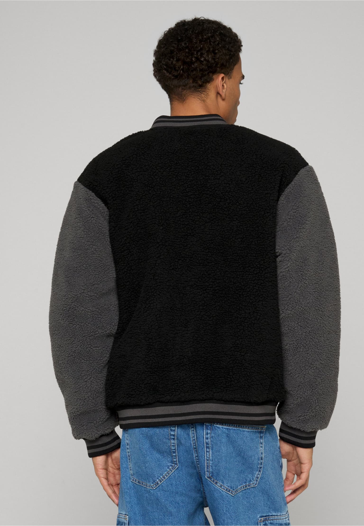 Urban Classics Teddy College Jacket – Bild 2