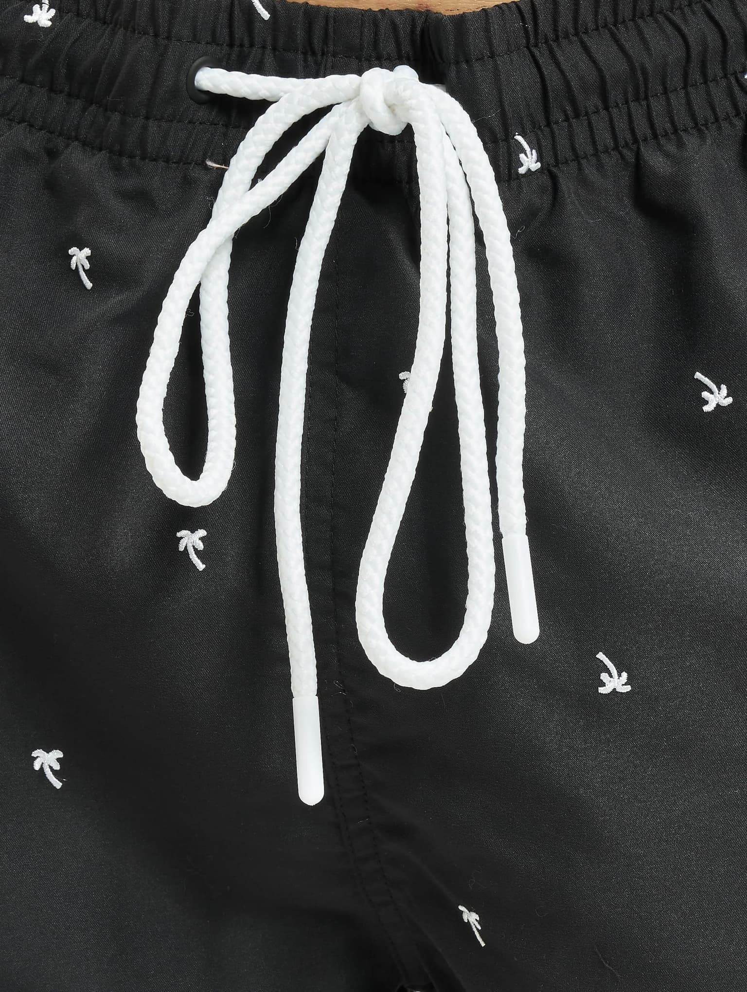 Urban Classics Embroidery Swim Short – Bild 4