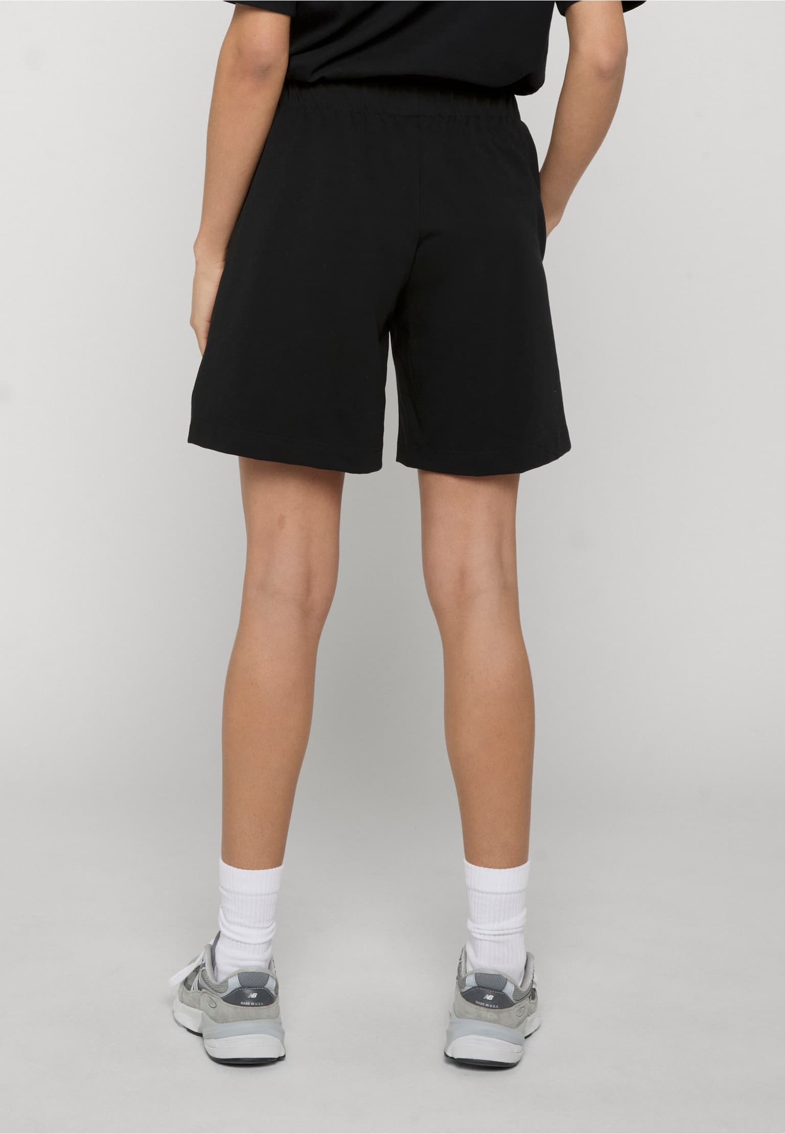 Urban Classics Ladies Sorona® Sweat Short – Bild 2