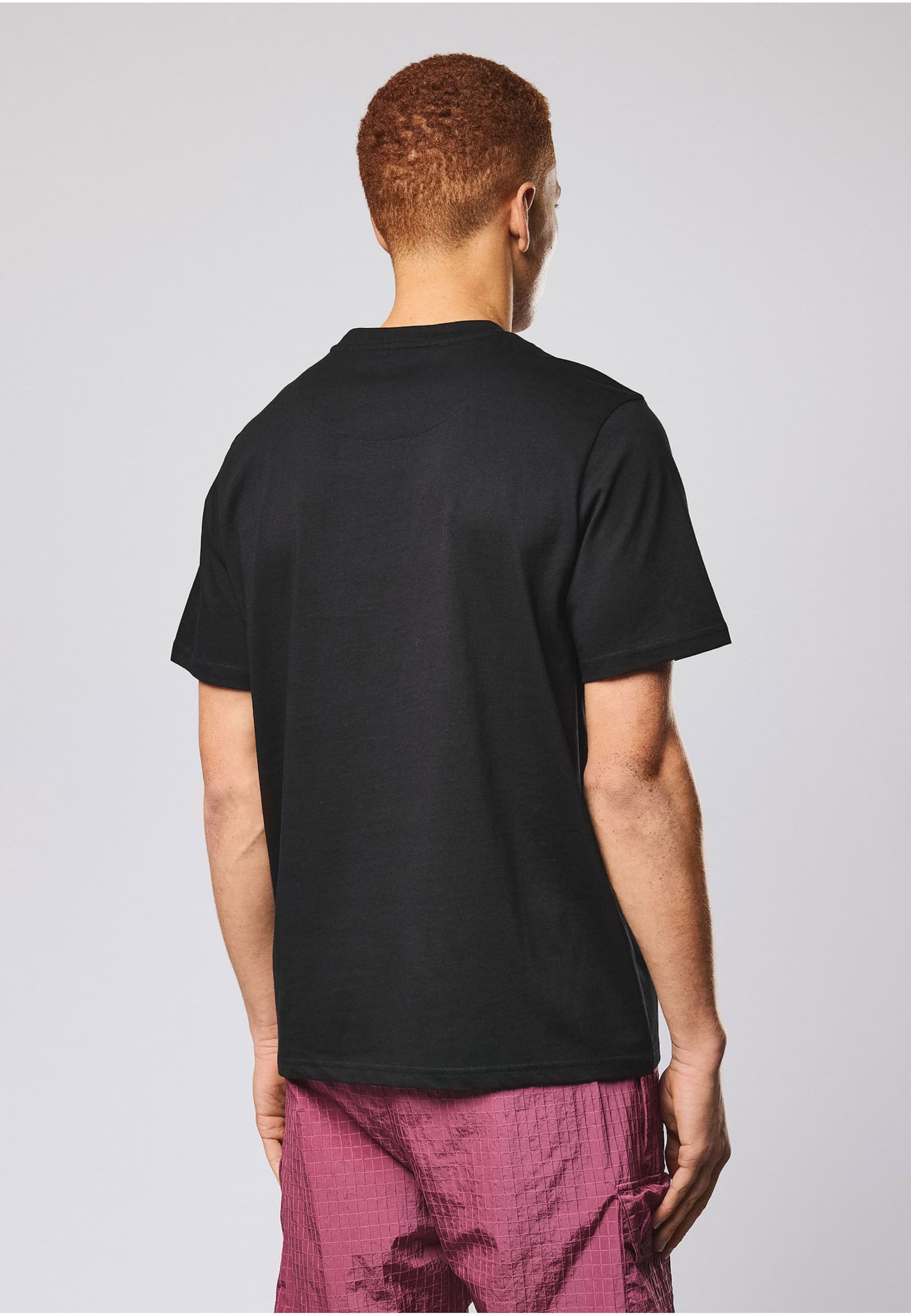 Weekend Offender BANGALTER GRAPHIC TEE – Bild 2