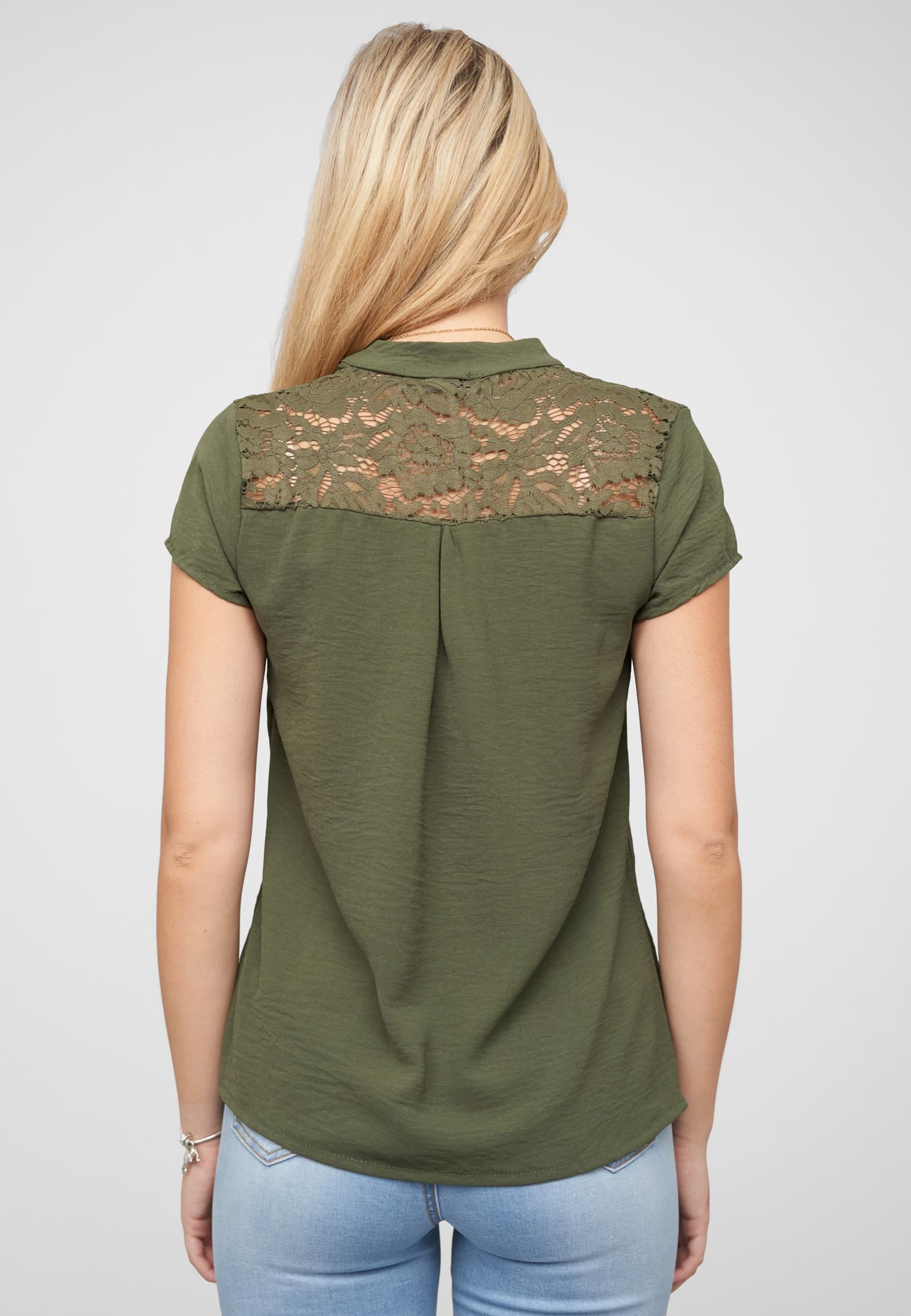 Cloud5ive Musselin Shirt V-Neck mit Deko Knopfleiste und Spitze – Bild 2