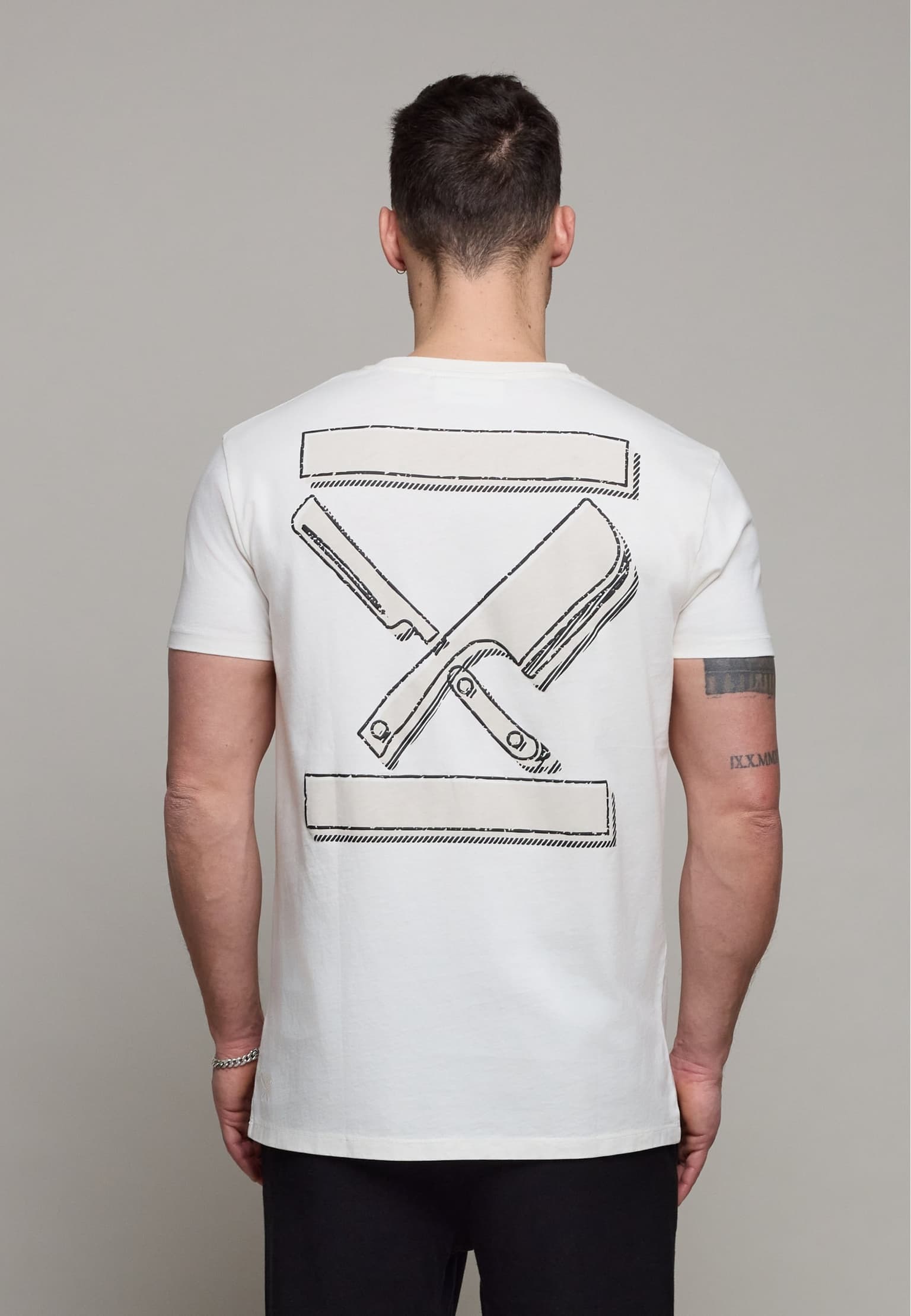 Distorted People Graphic Blades Crew Neck