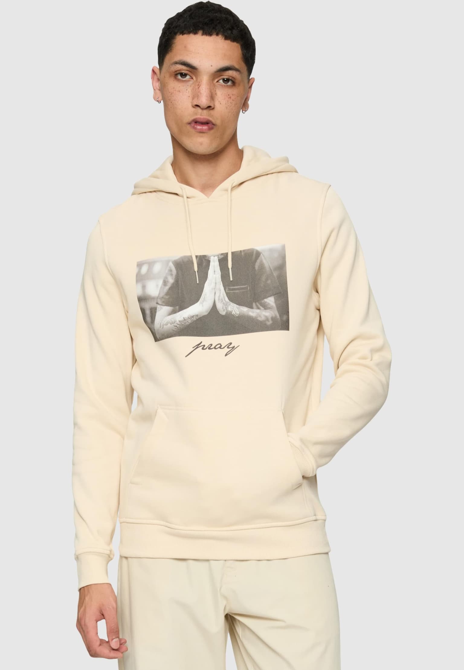 Mister Tee Pray Hoody