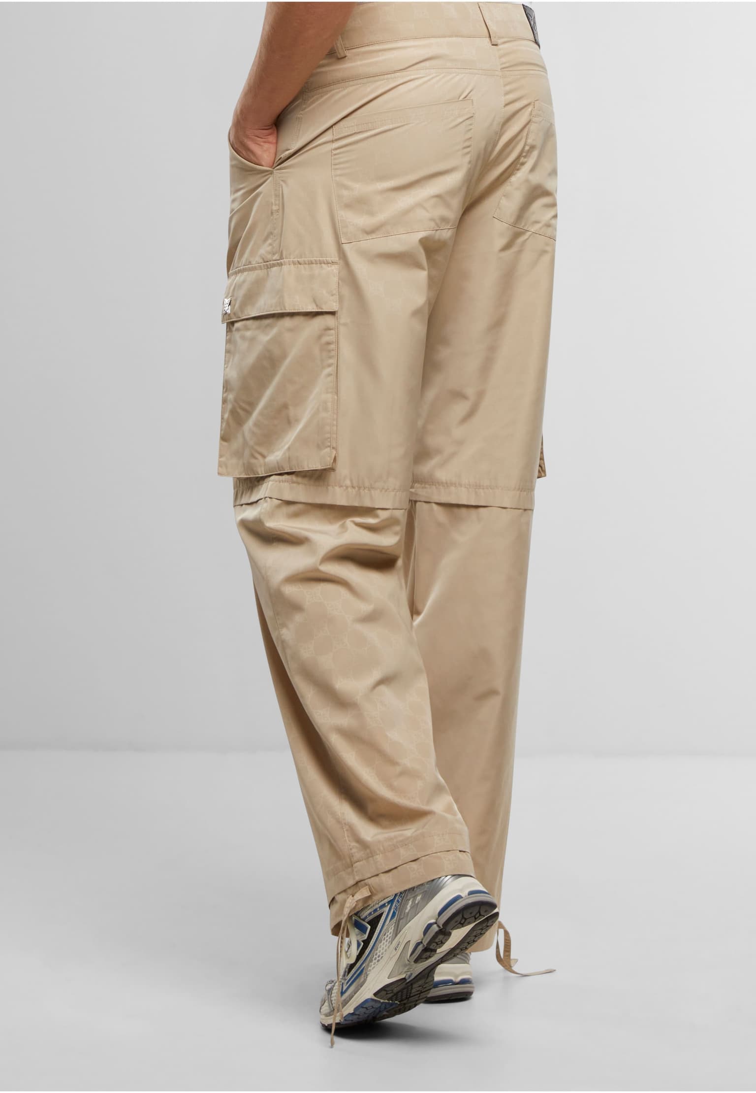 PEQUS Aether Monogram Parachute Pants – Bild 2
