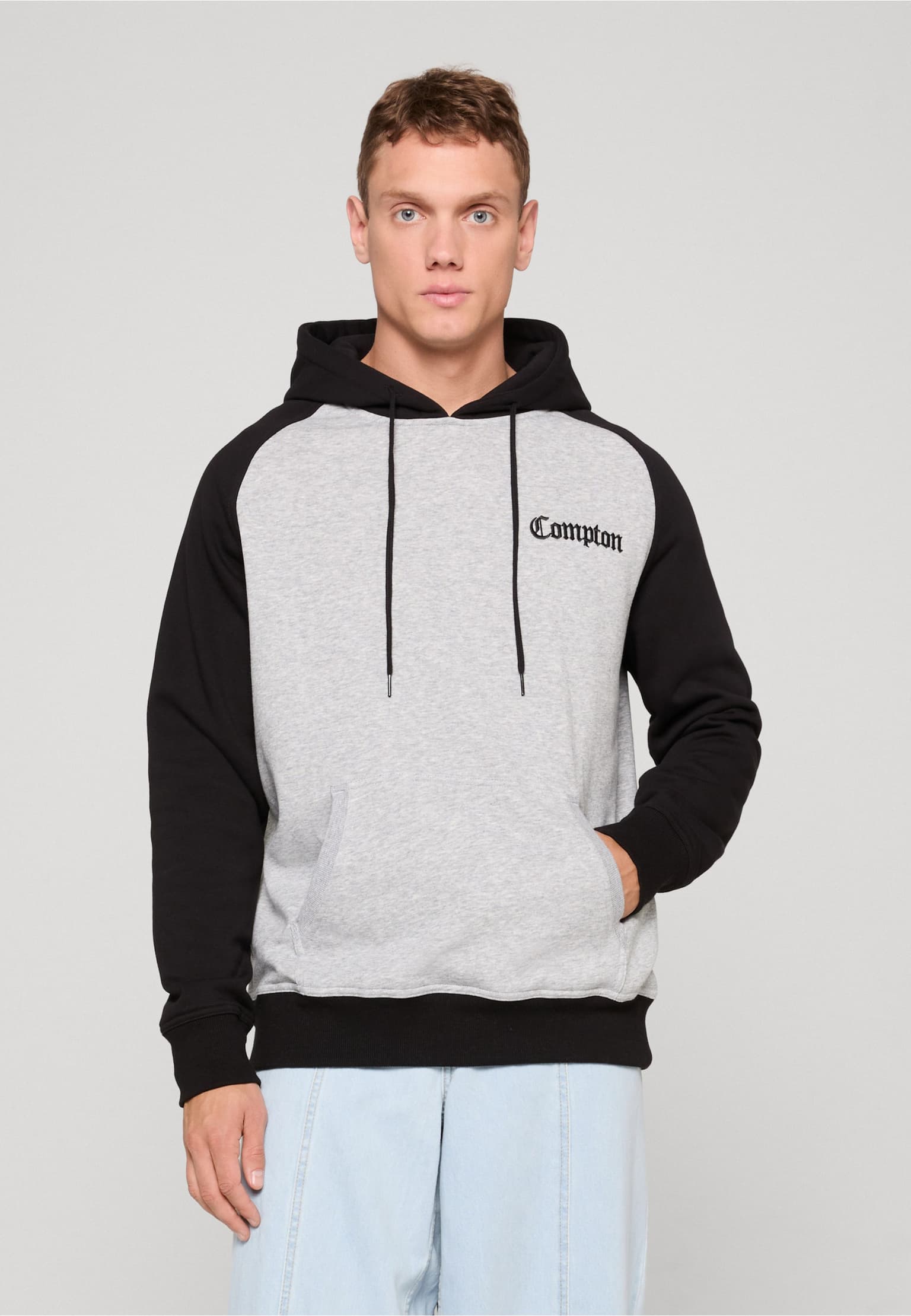 Mister Tee Compton Wording EMB Raglan Hoody