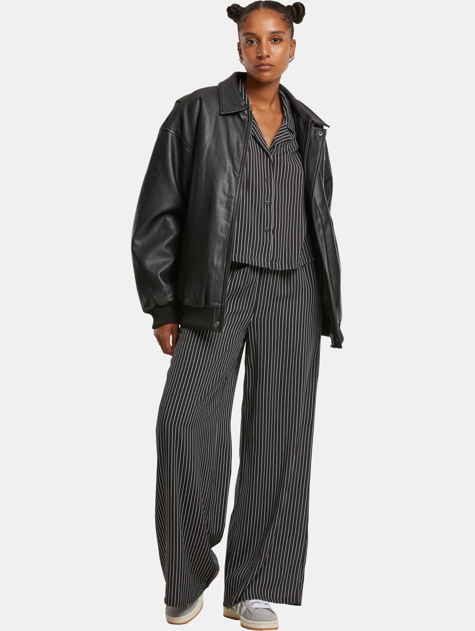 Urban Classics Ladies Viscose Resort Shirt – Bild 4