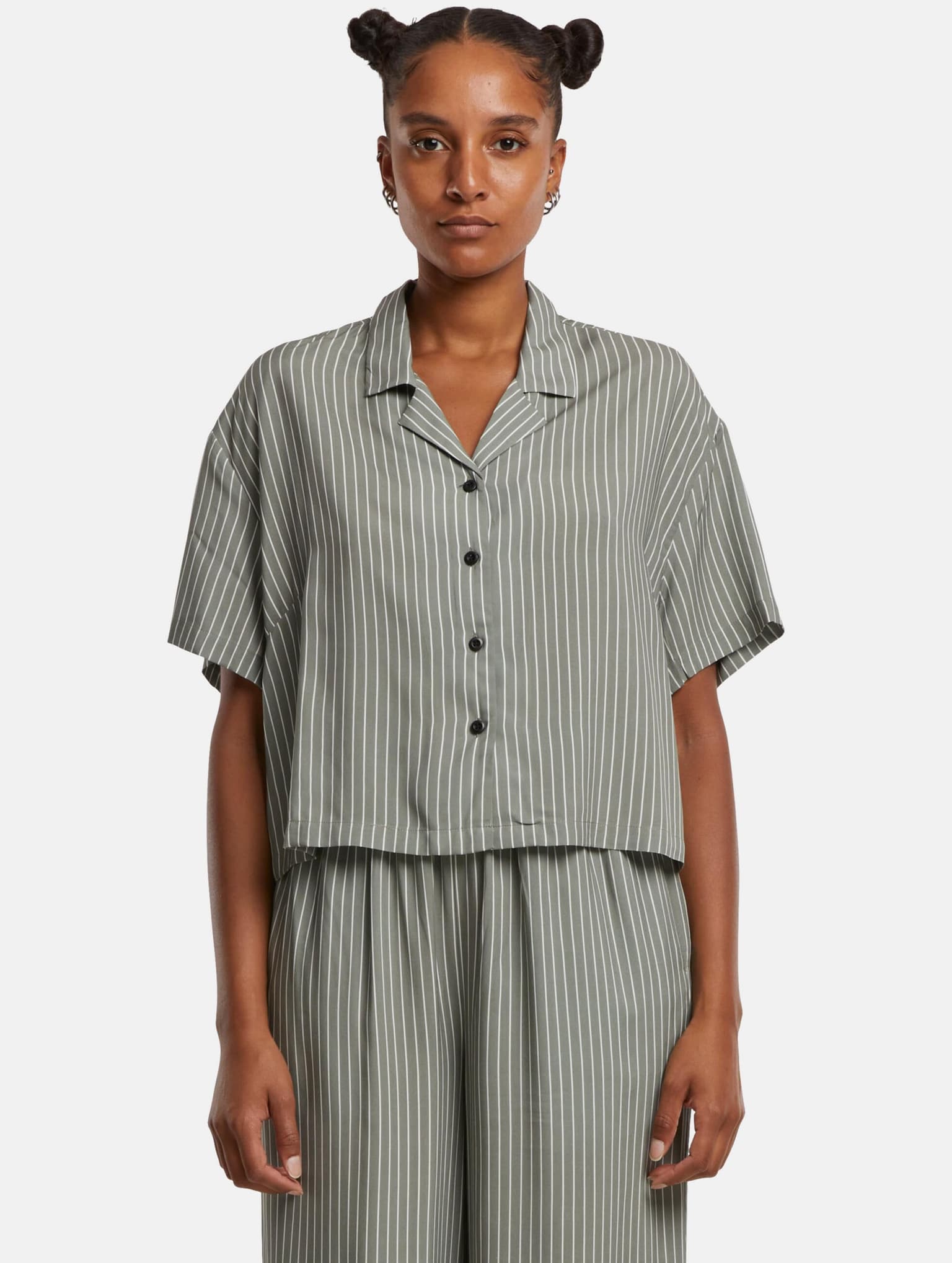 Urban Classics Ladies Viscose Resort Shirt – Bild 3