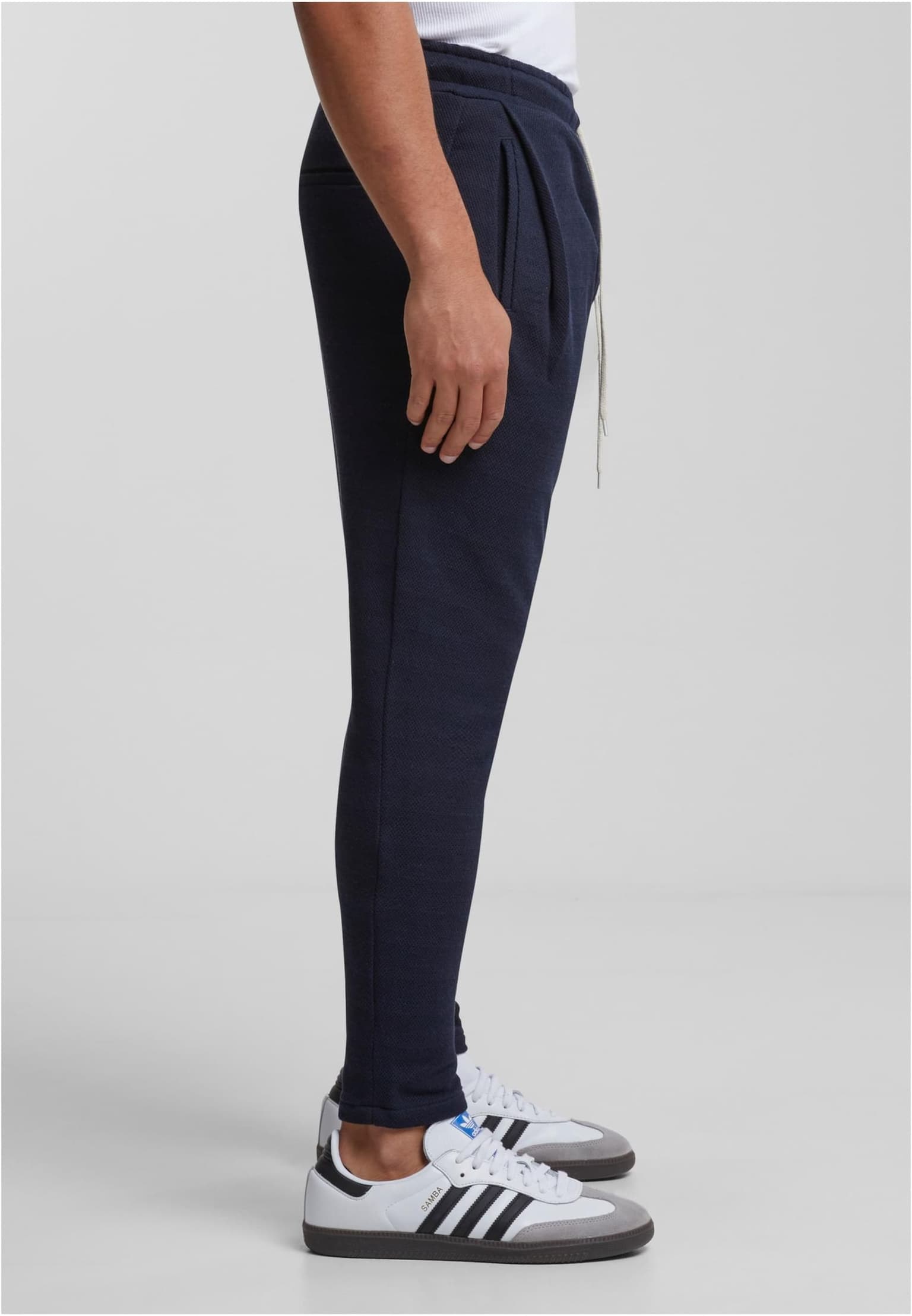 2Y Premium Cropped Sweat Pants – Bild 4