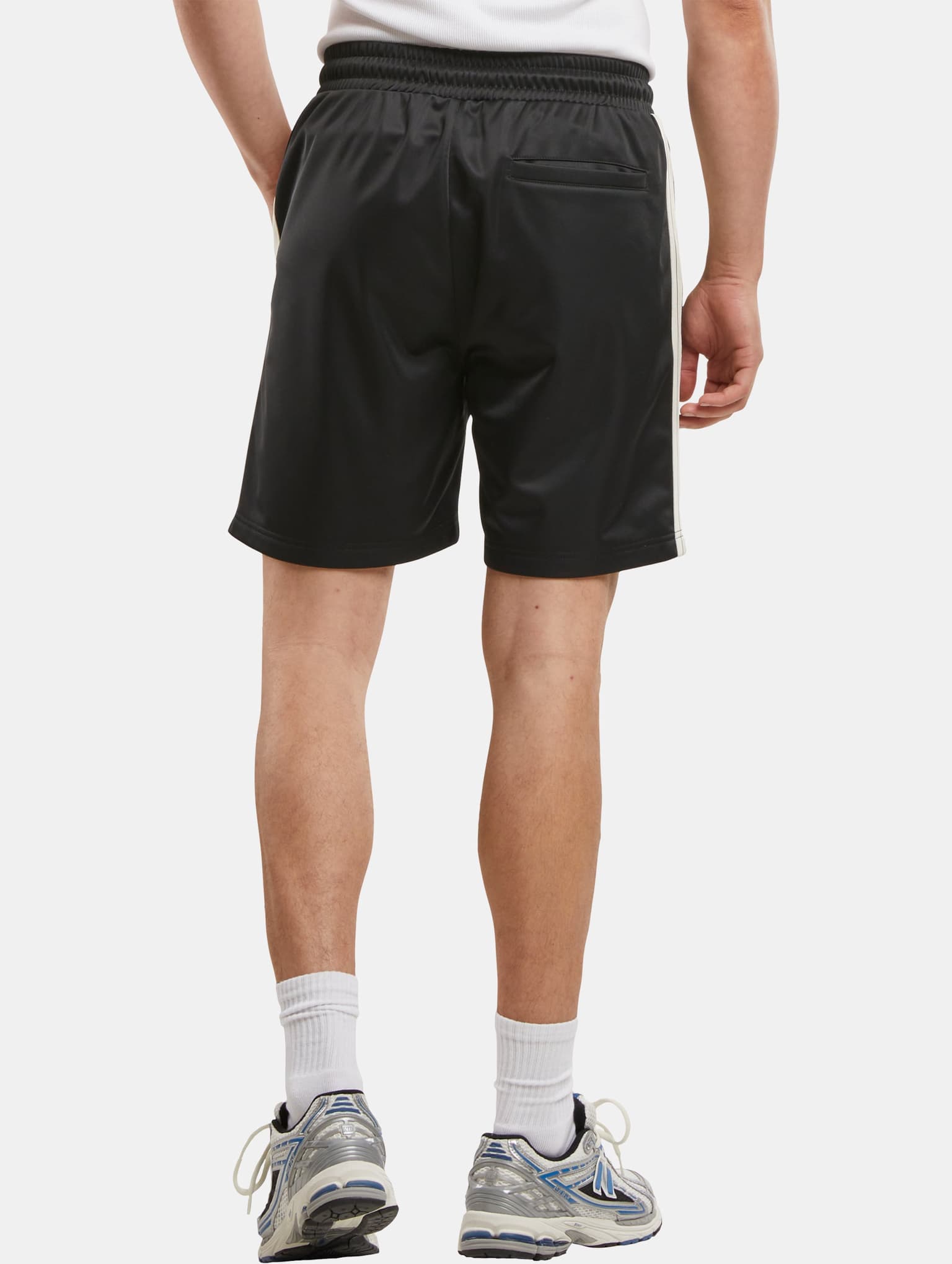 Urban Classics Tennis Core Short – Bild 2