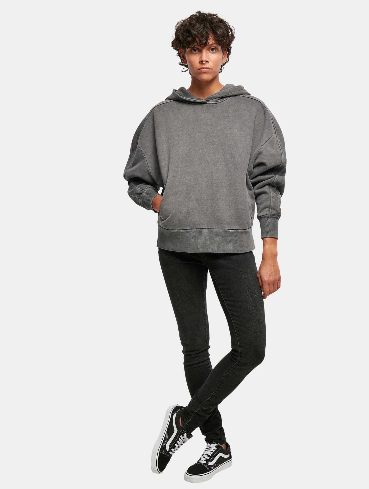 Urban Classics Ladies Heavy Terry Garment Dye Hoody – Bild 4