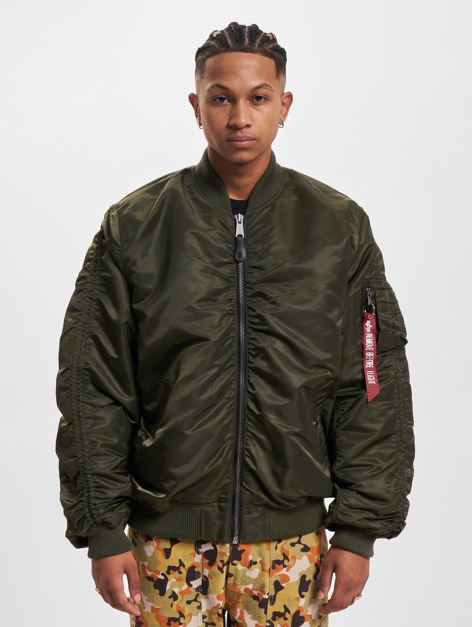Alpha Industries MA-1 OS Puckered Bomberjacke – Bild 3