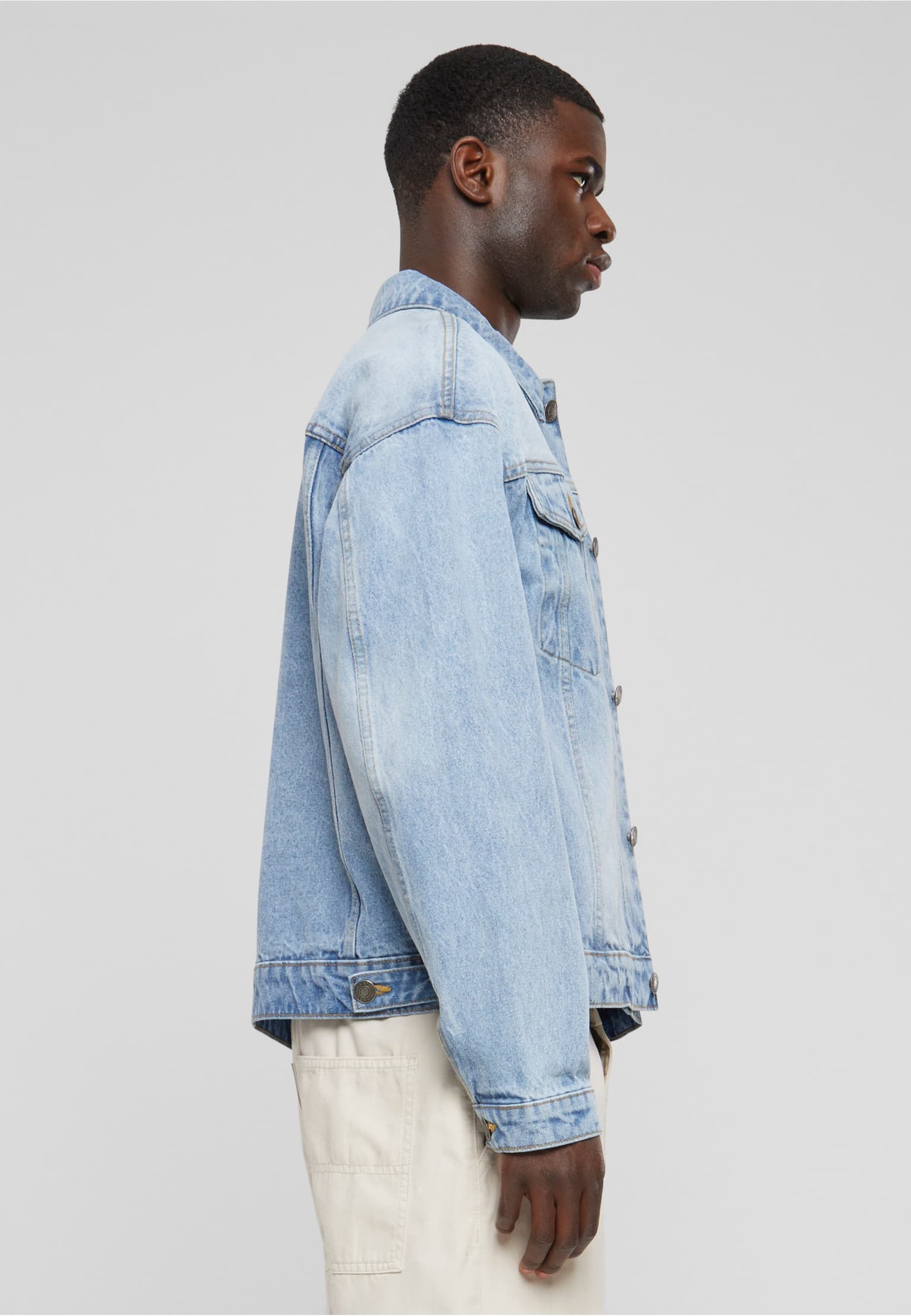 Urban Classics Heavy Ounce Boxy Denim Jacket – Bild 4