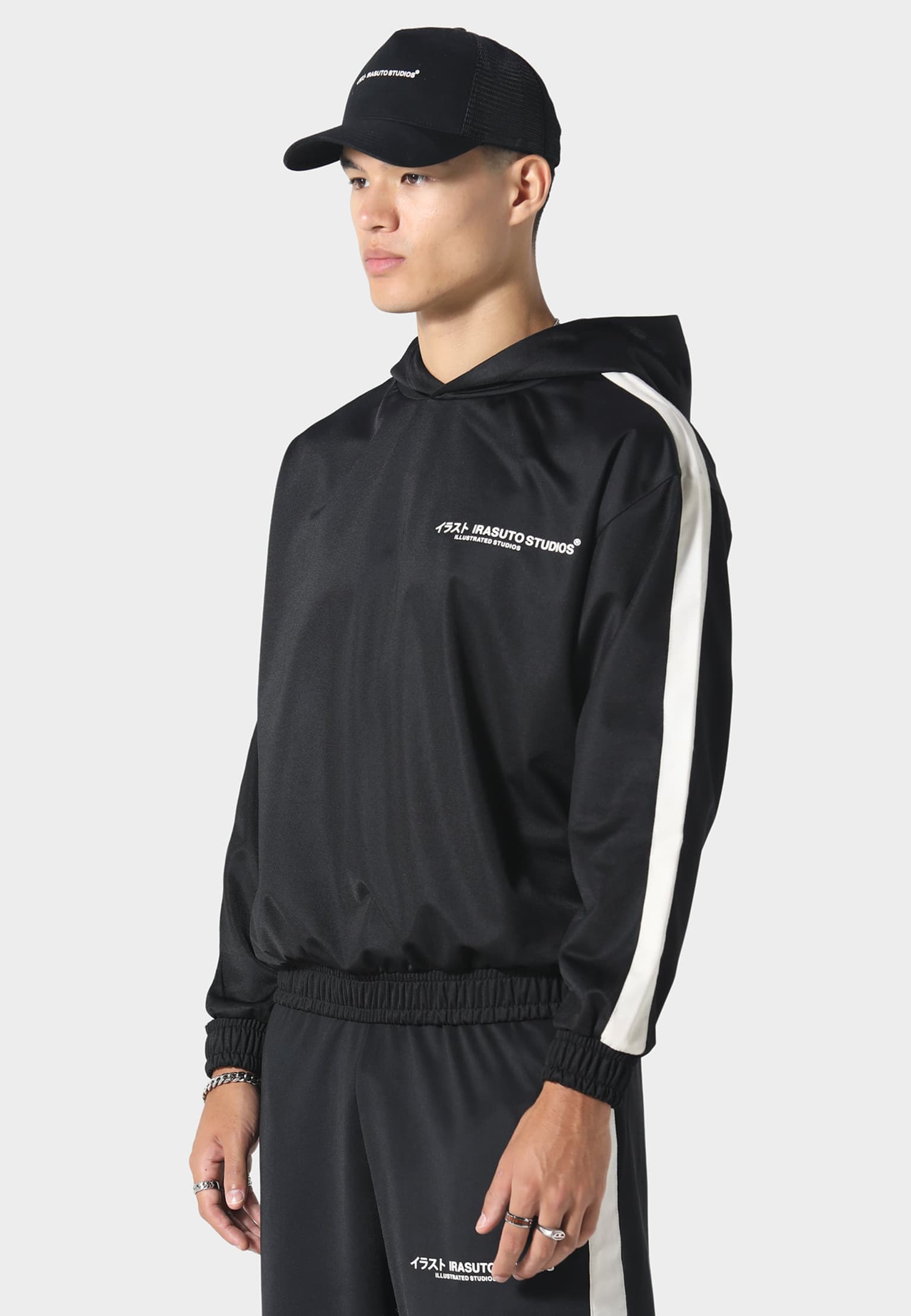 Irasuto Studios TRICOTE HOODY – Bild 3
