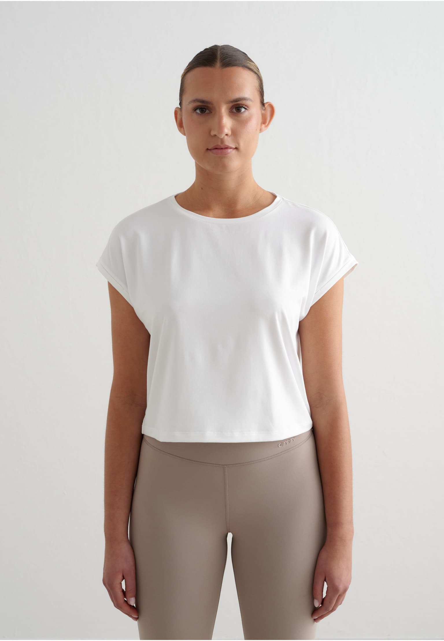 aimn Soft Basic Roll Sleeve Top