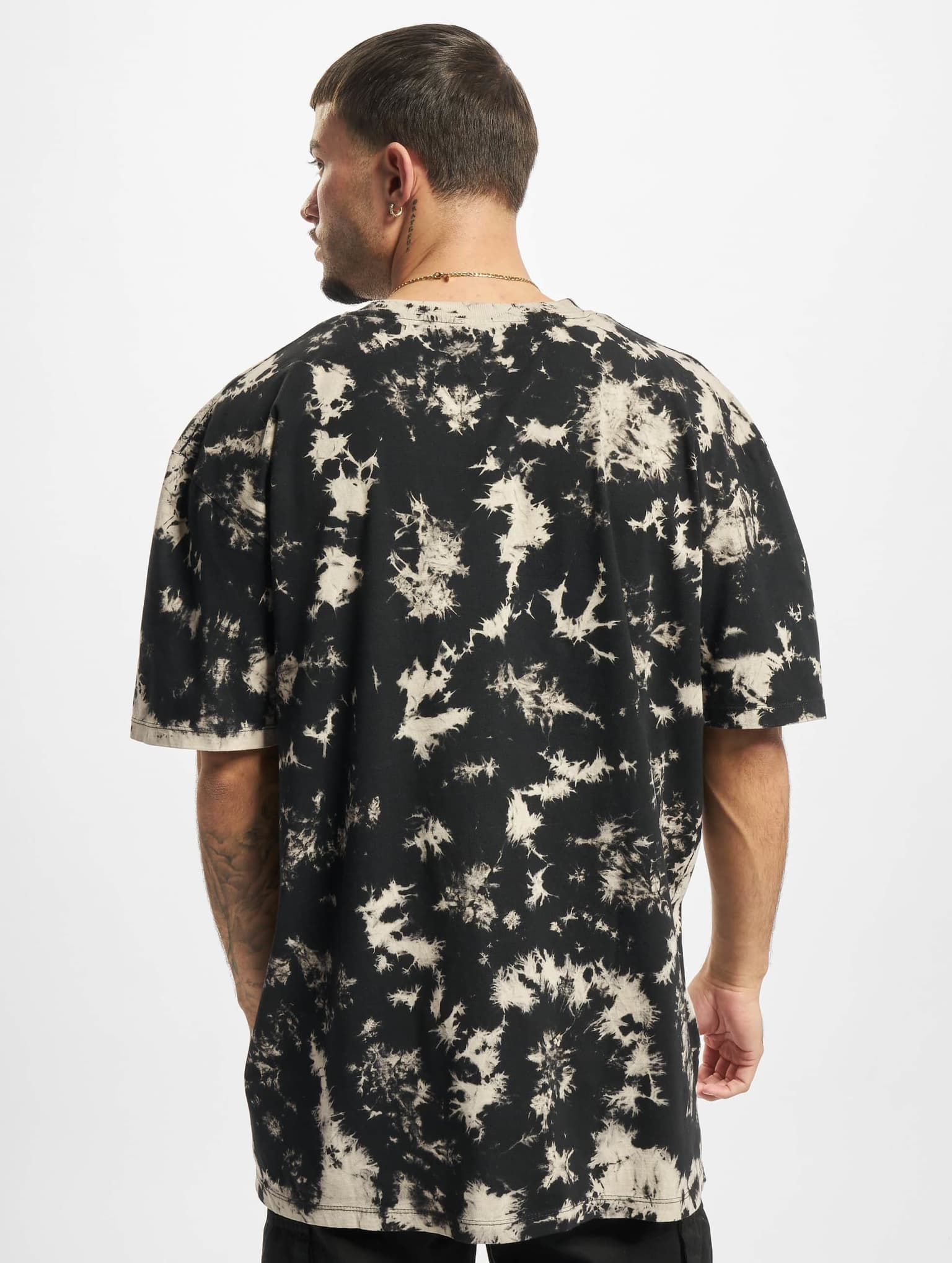 Urban Classics Oversized Bleached Tee – Bild 2