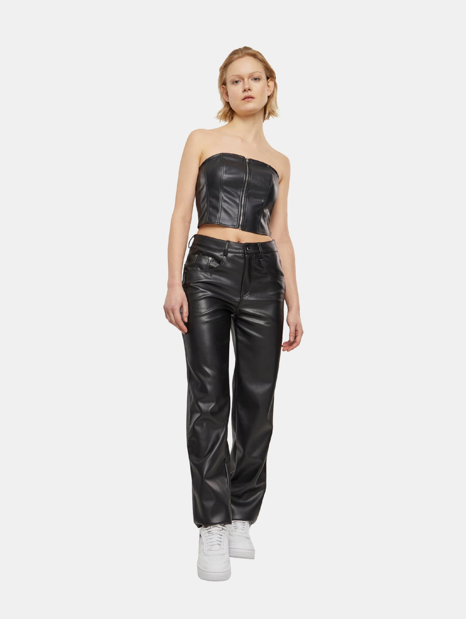 Urban Classics Ladies Synthetic Leather Bandeau Top – Bild 4