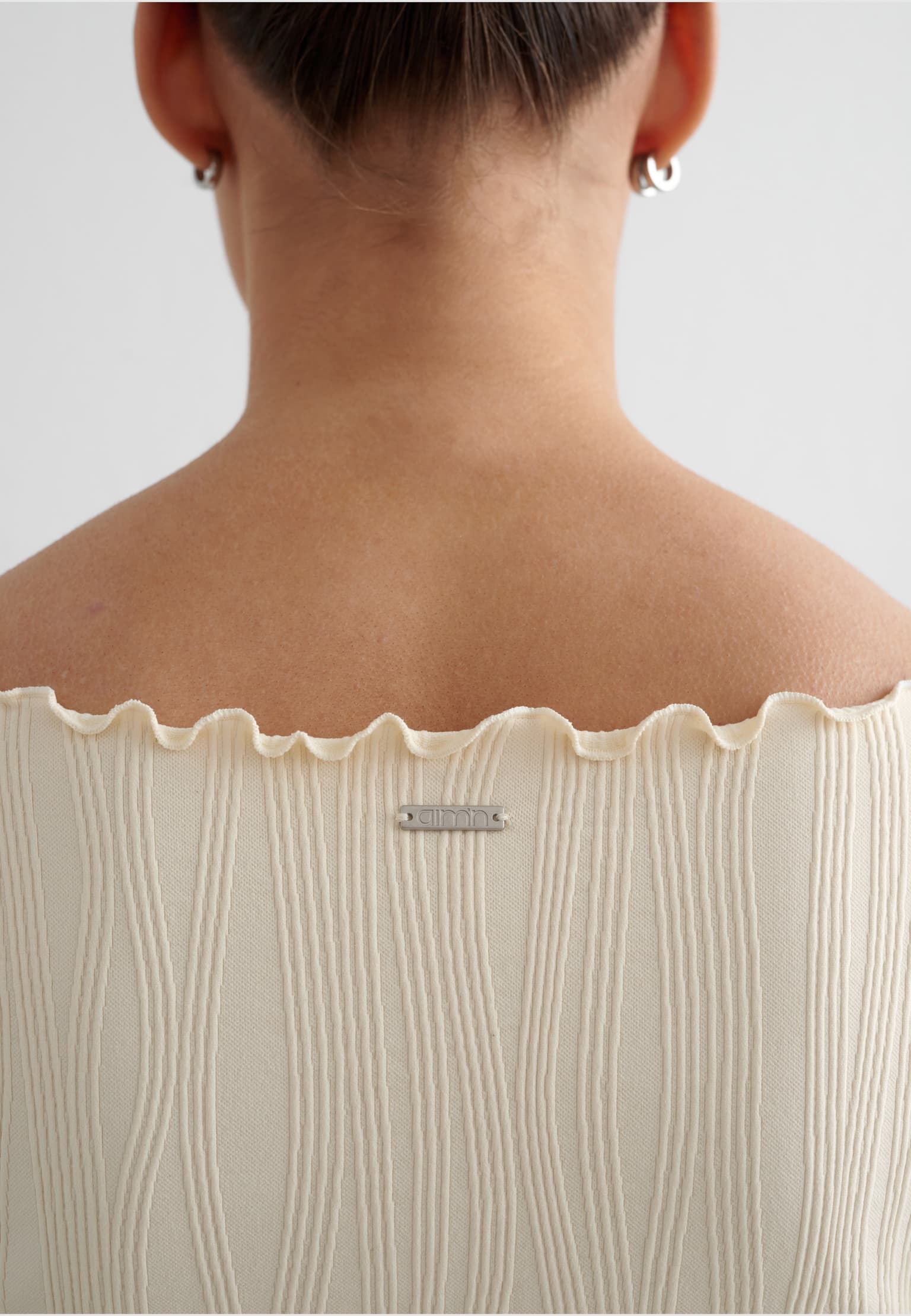 aimn Tulip Short Sleeve Top – Bild 3