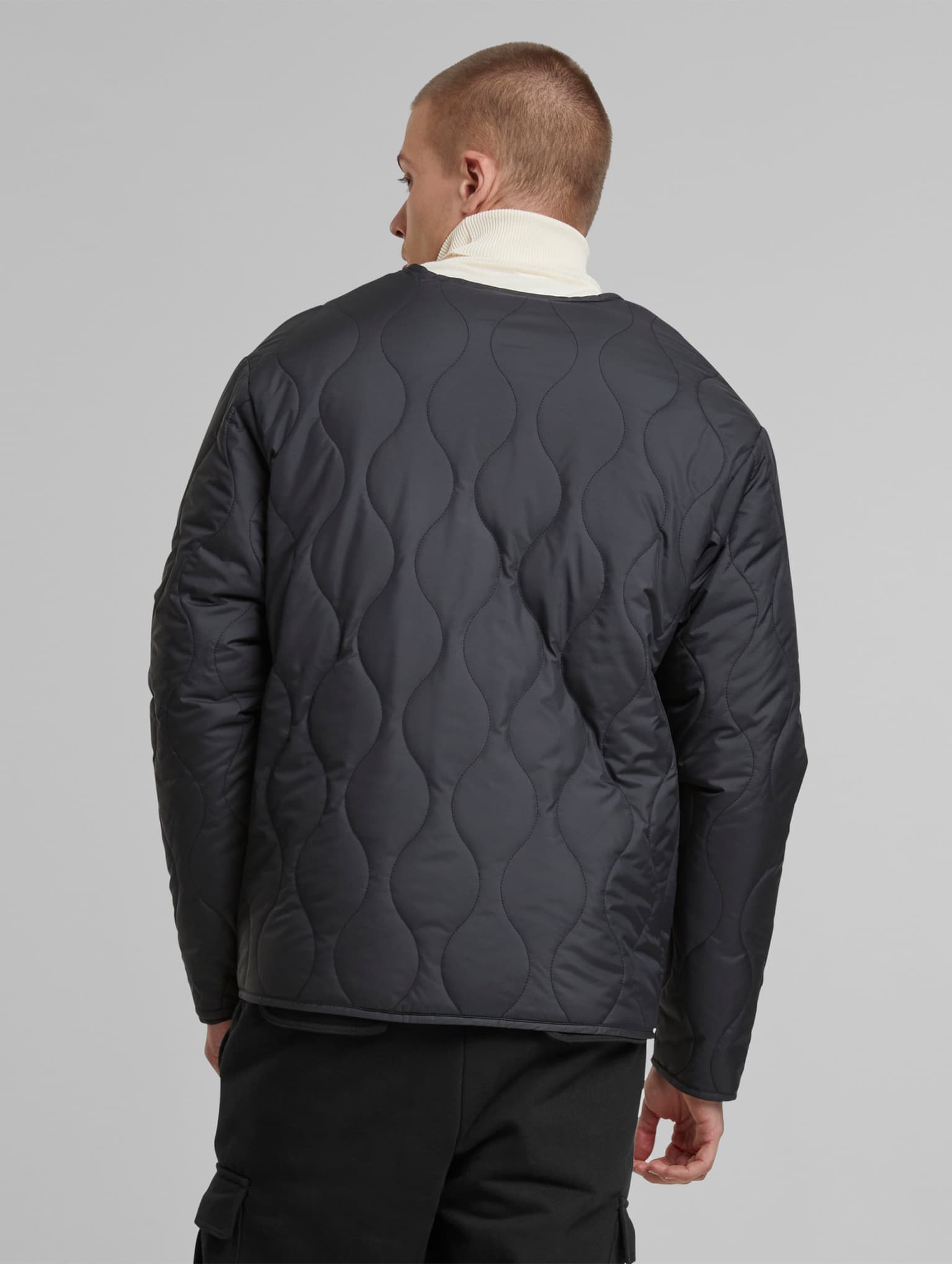 Urban Classics Padded Quilting Übergangsjacke – Bild 2