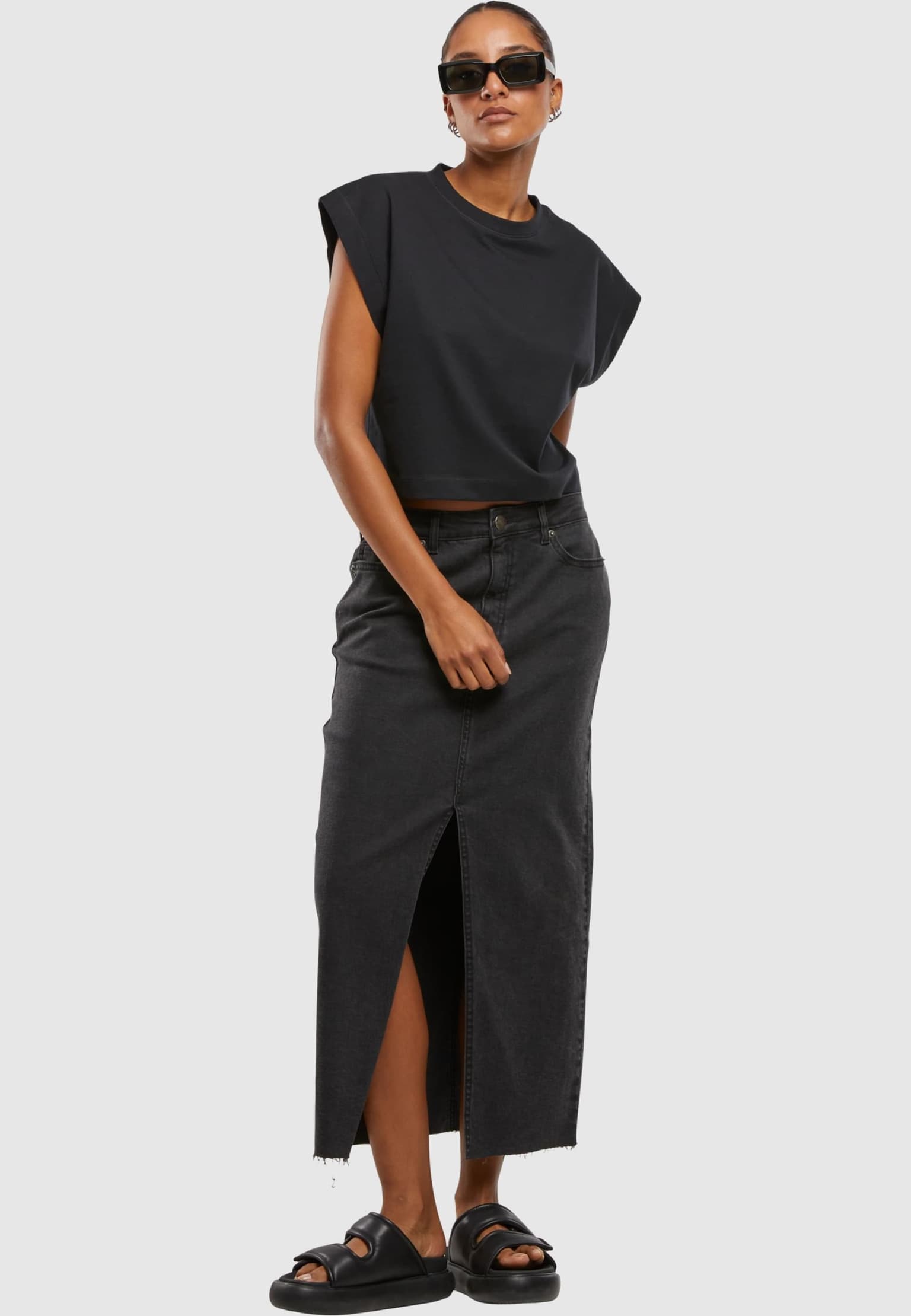 Urban Classics Ladies Oversized Boxy Heavy Tee – Bild 3