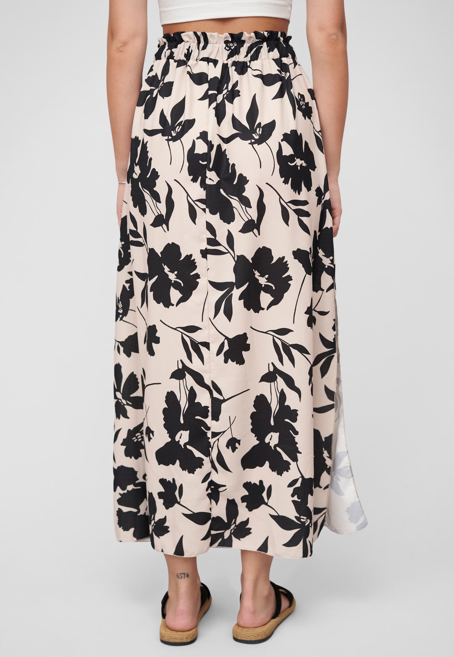 Cloud5ive Maxi Skirt with side slit and floral print – Bild 2