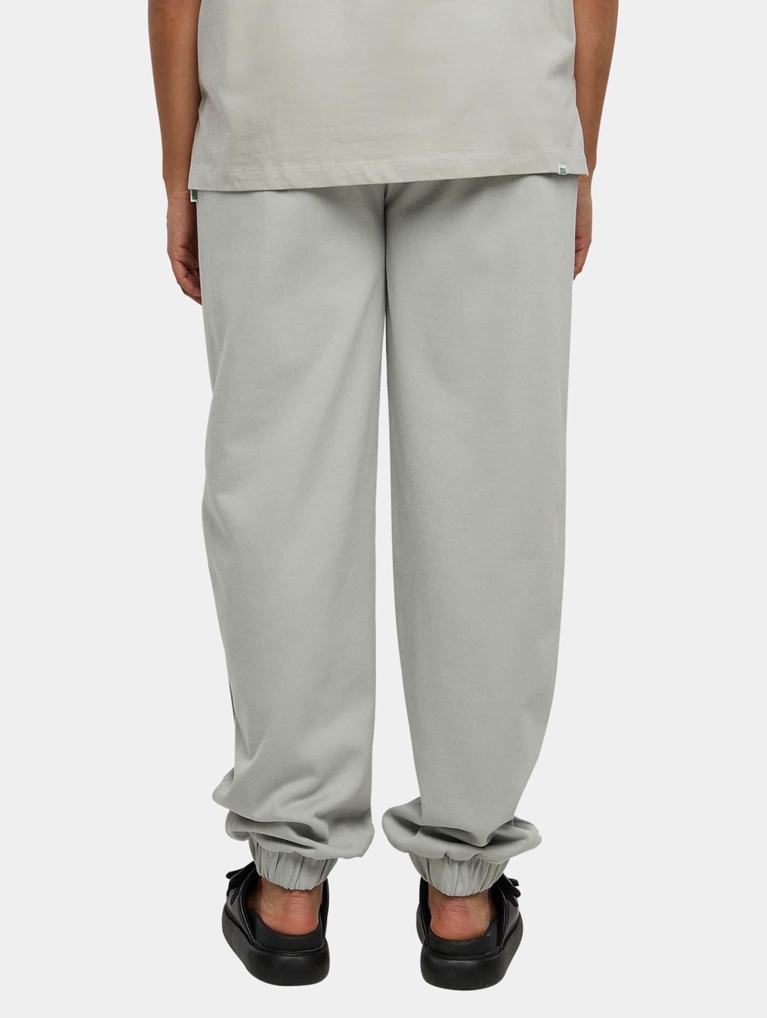 Urban Classics Ladies Essentials High Waist Ballon Sweat Pants – Bild 2