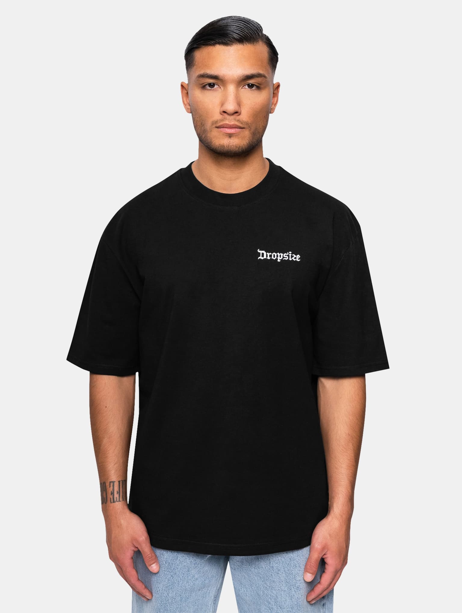 Dropsize Heavy V2 Embo T-Shirt