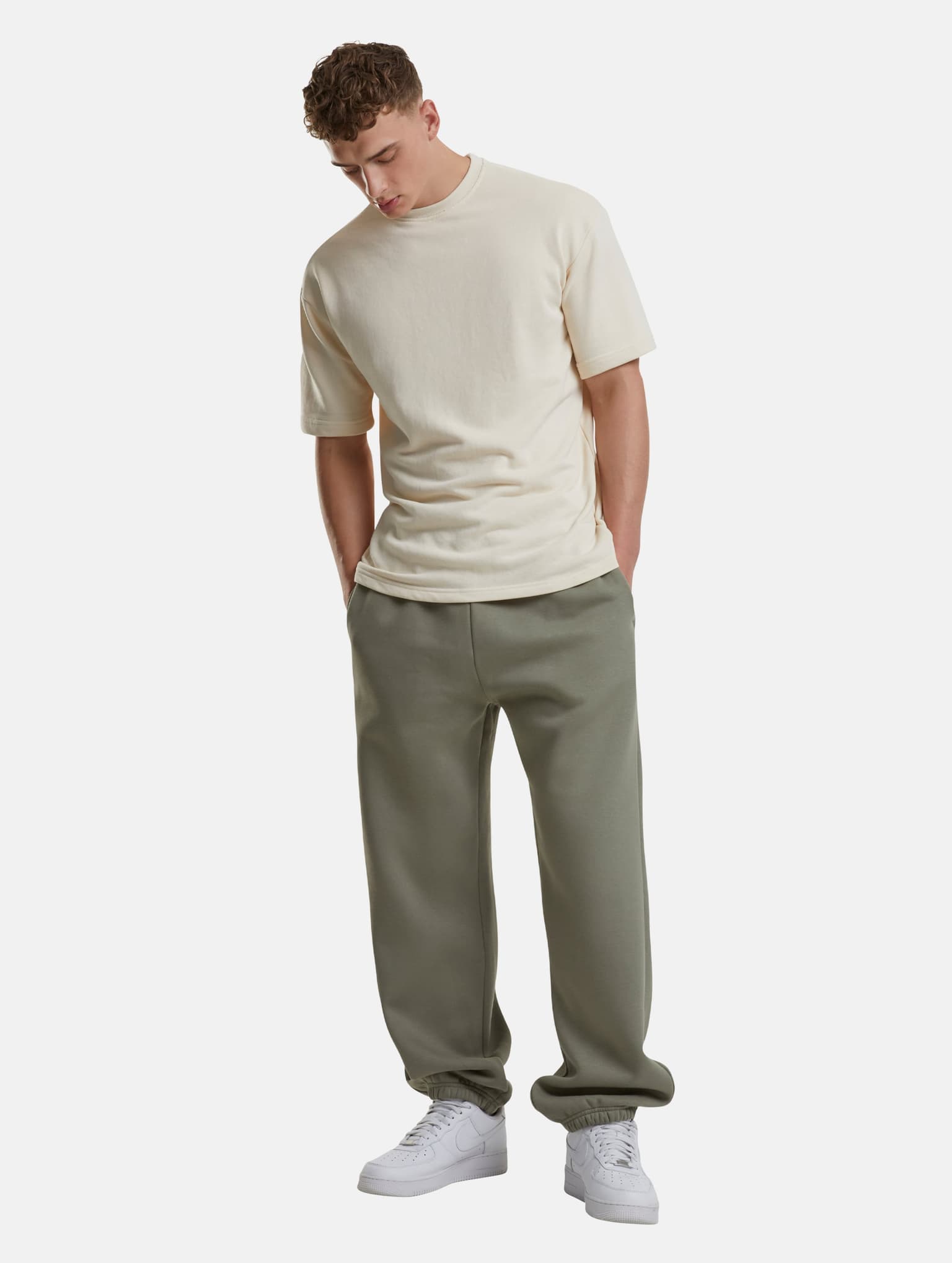 Urban Classics Fluffy Jogginghose – Bild 4