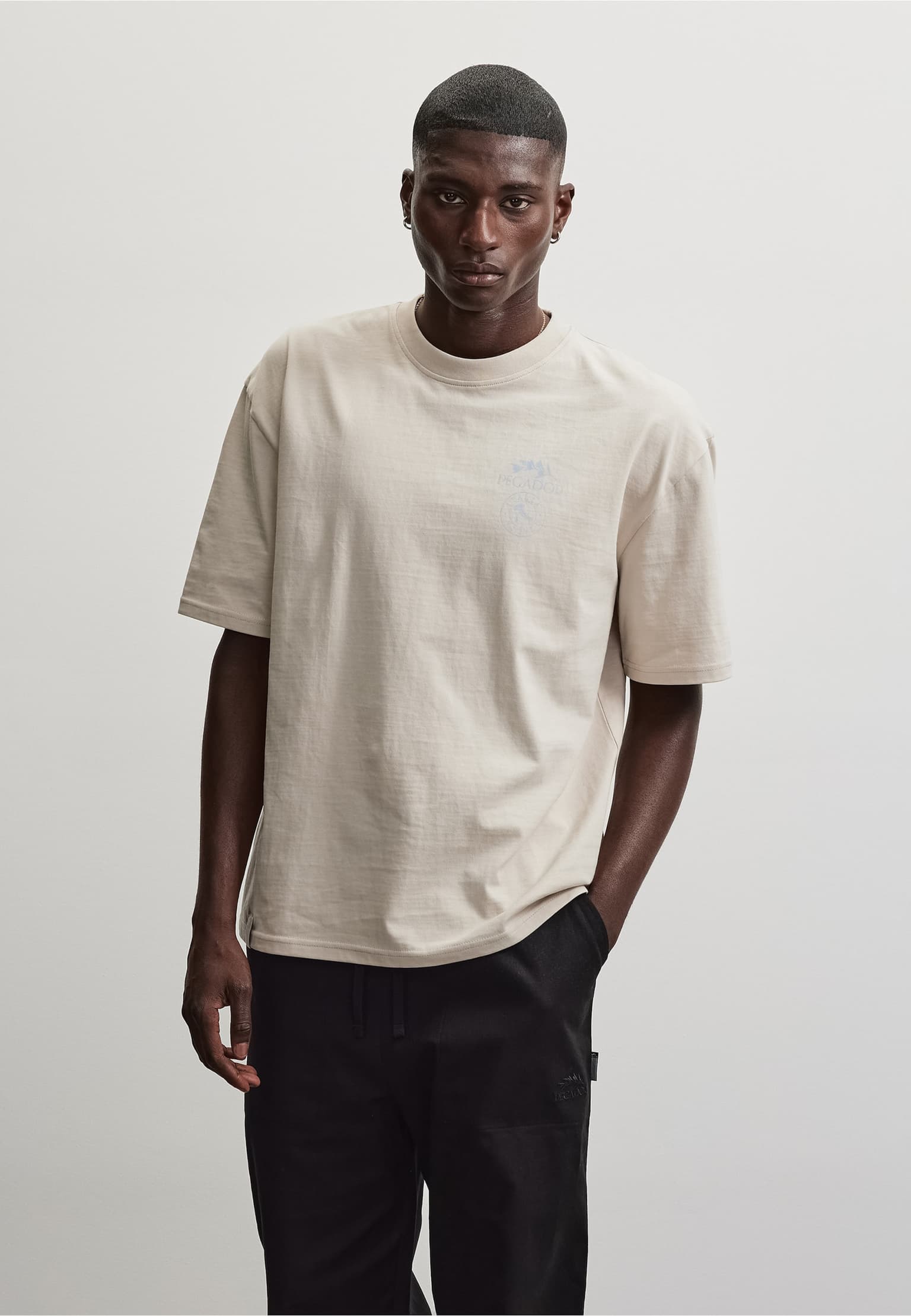 PEGADOR Pedroche Oversized Tee – Bild 2