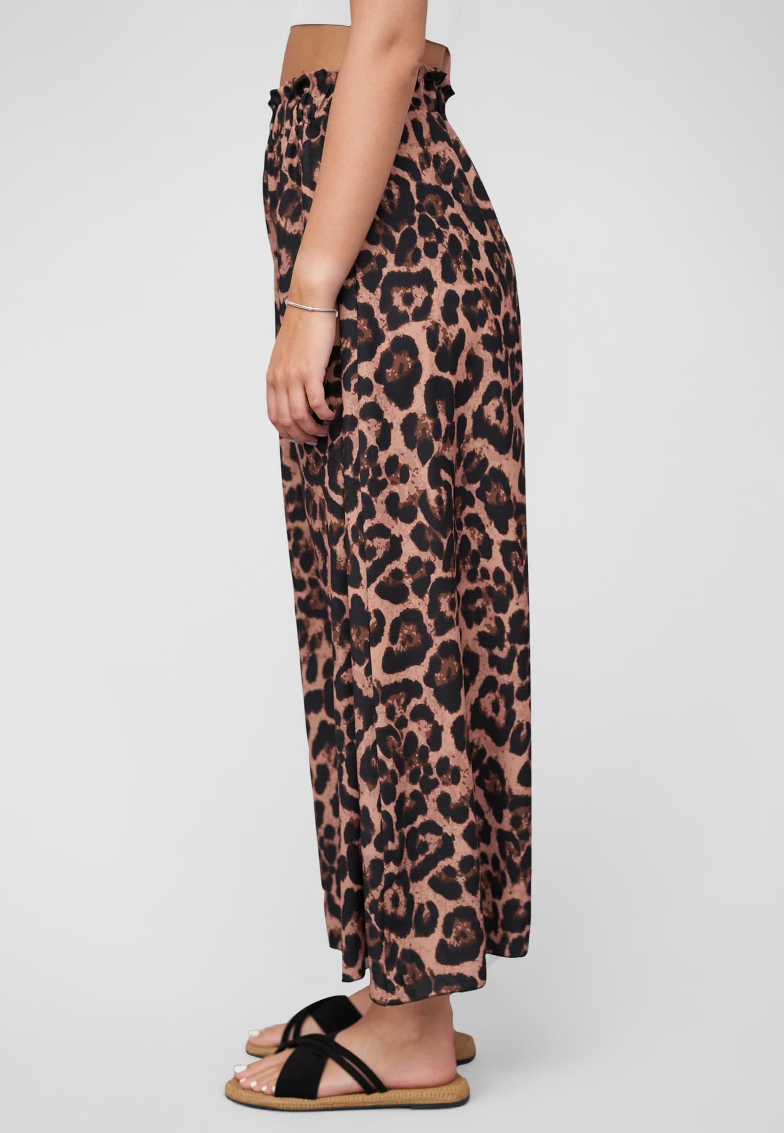 Cloud5ive Maxi Skirt with side slit and leo print – Bild 3