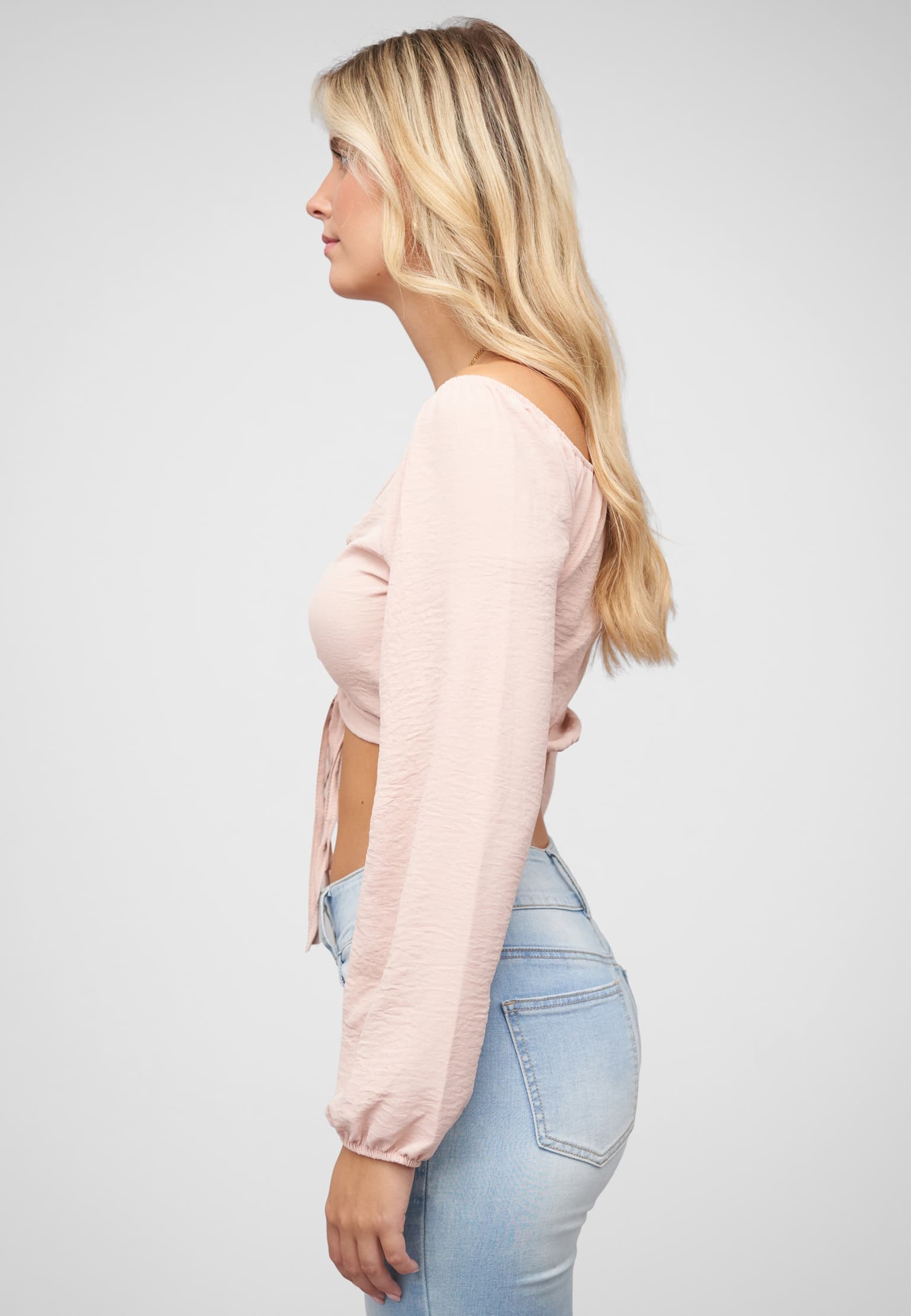 Cloud5ive Kurze V-Neck Bluse mit Ballonärmeln & Raffdetail vorne – Bild 3