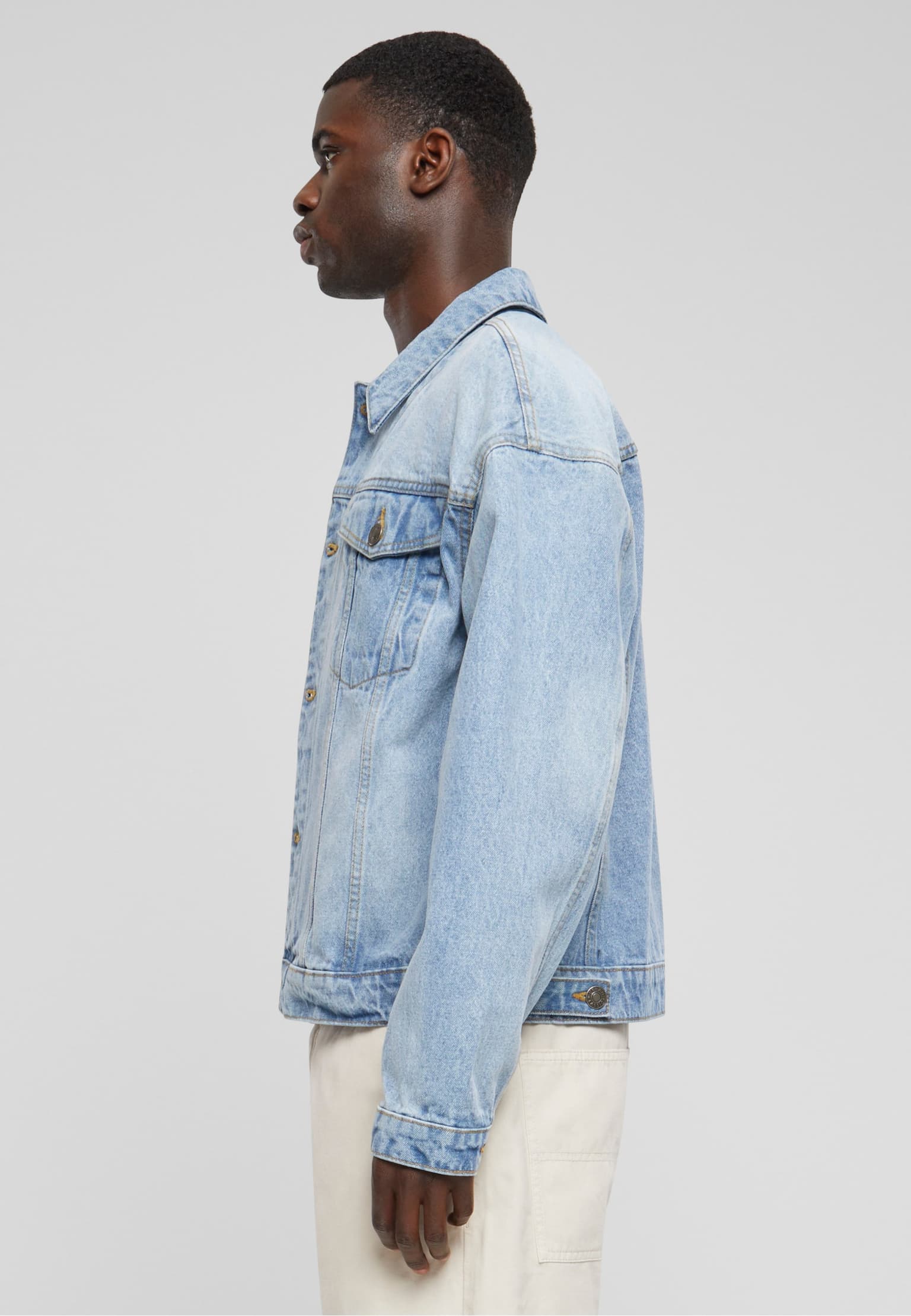Urban Classics Heavy Ounce Boxy Denim Jacket – Bild 3
