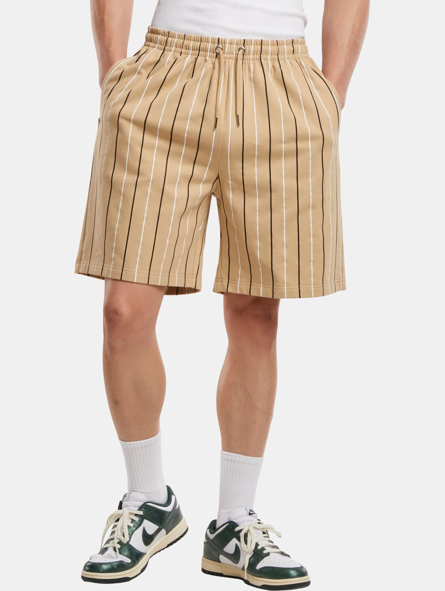 Urban Classics Printed Pinstripe Short