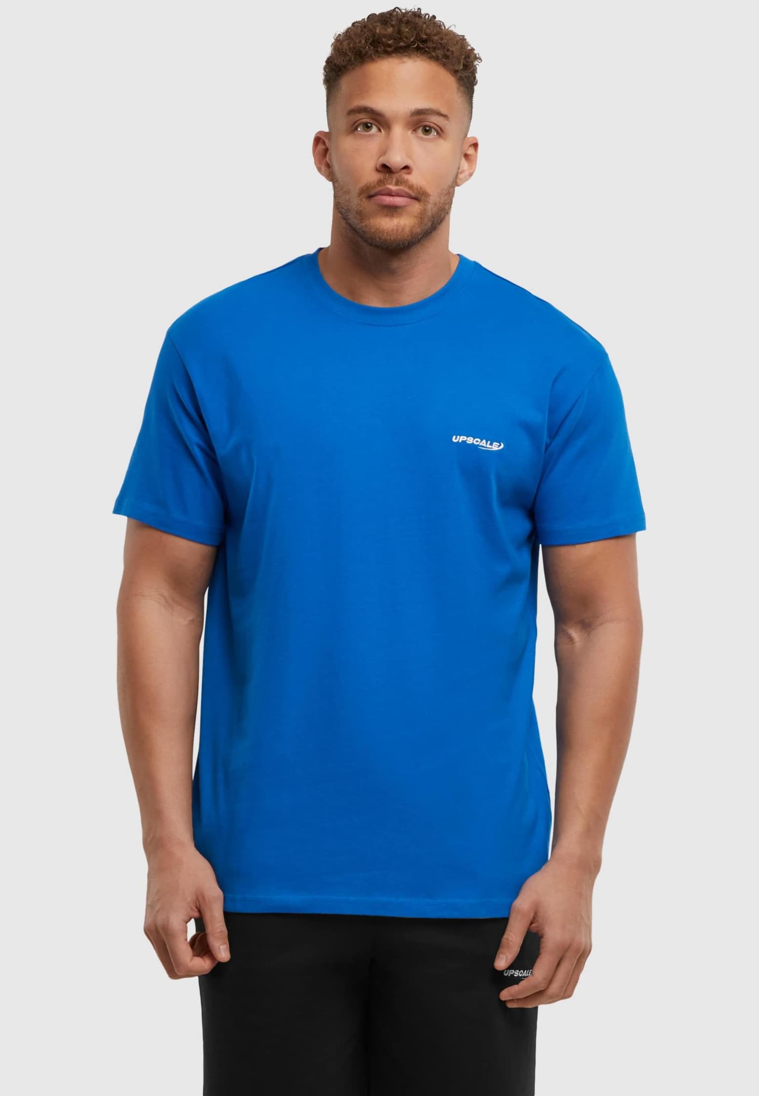 Mister Tee Upscale Core EMB Oversize – Bild 3