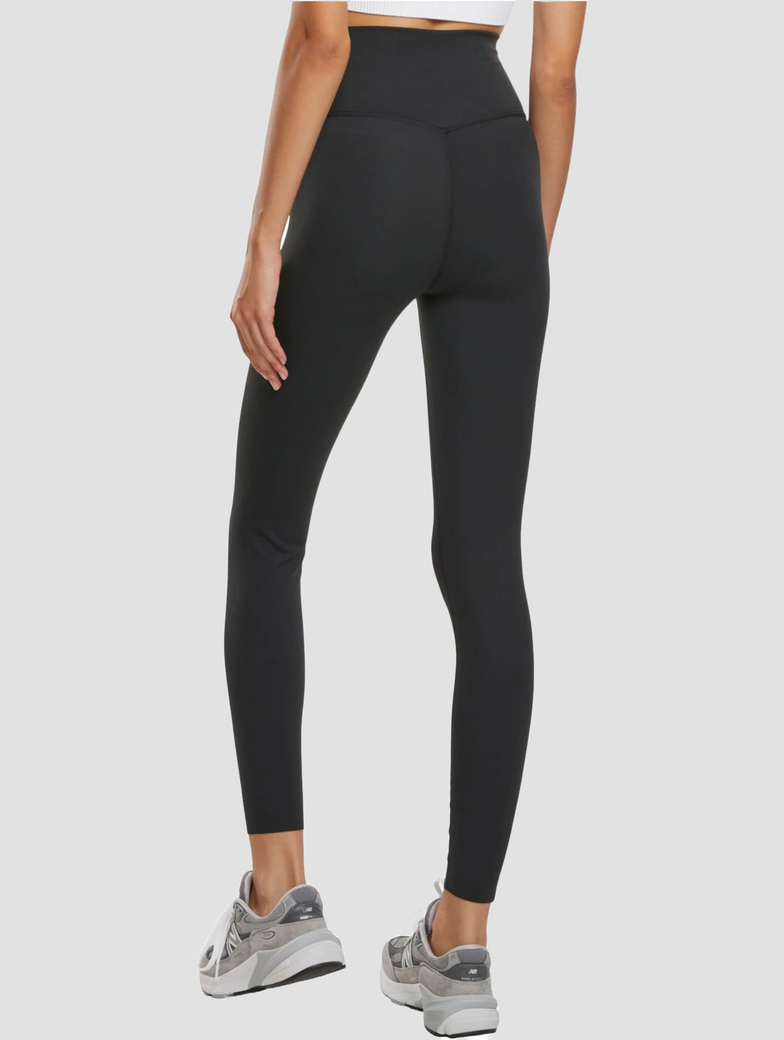 AMN-243-TIG -23070055-010 AIMN Sense Flare Tights