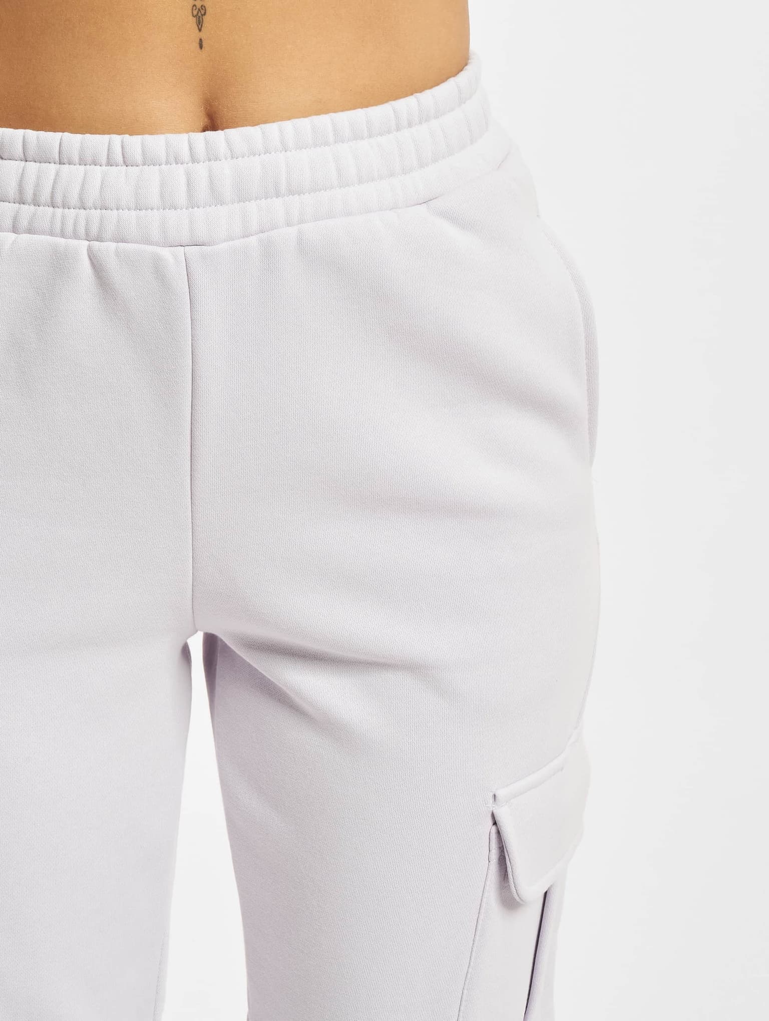 Urban Classics Ladies High Waist Cargo Sweat Pants – Bild 4