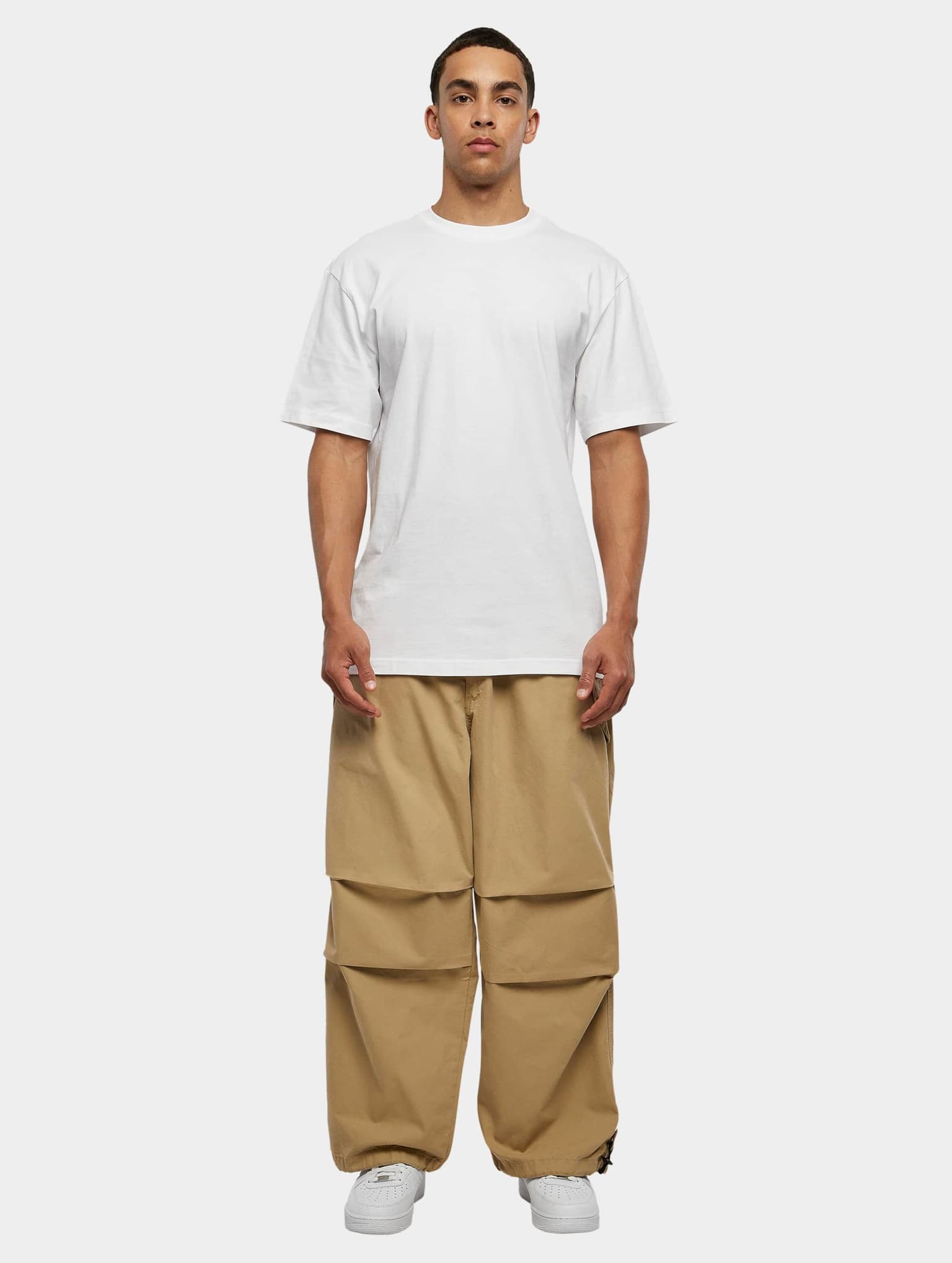 Urban Classics Wide Cargo Pants – Bild 3