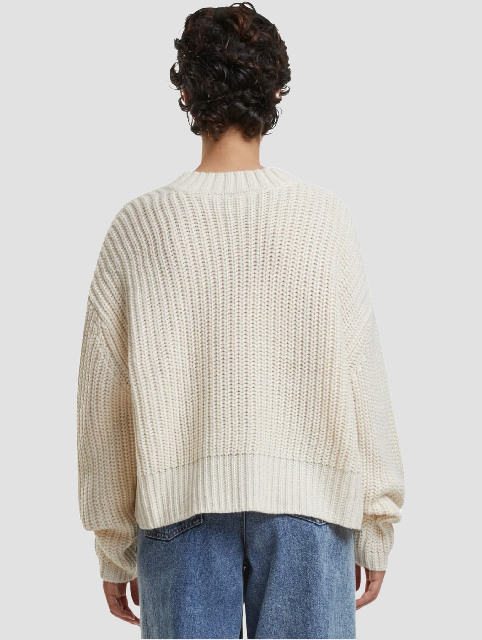 Urban Classics Ladies Wide Basic Oversized Sweater – Bild 2
