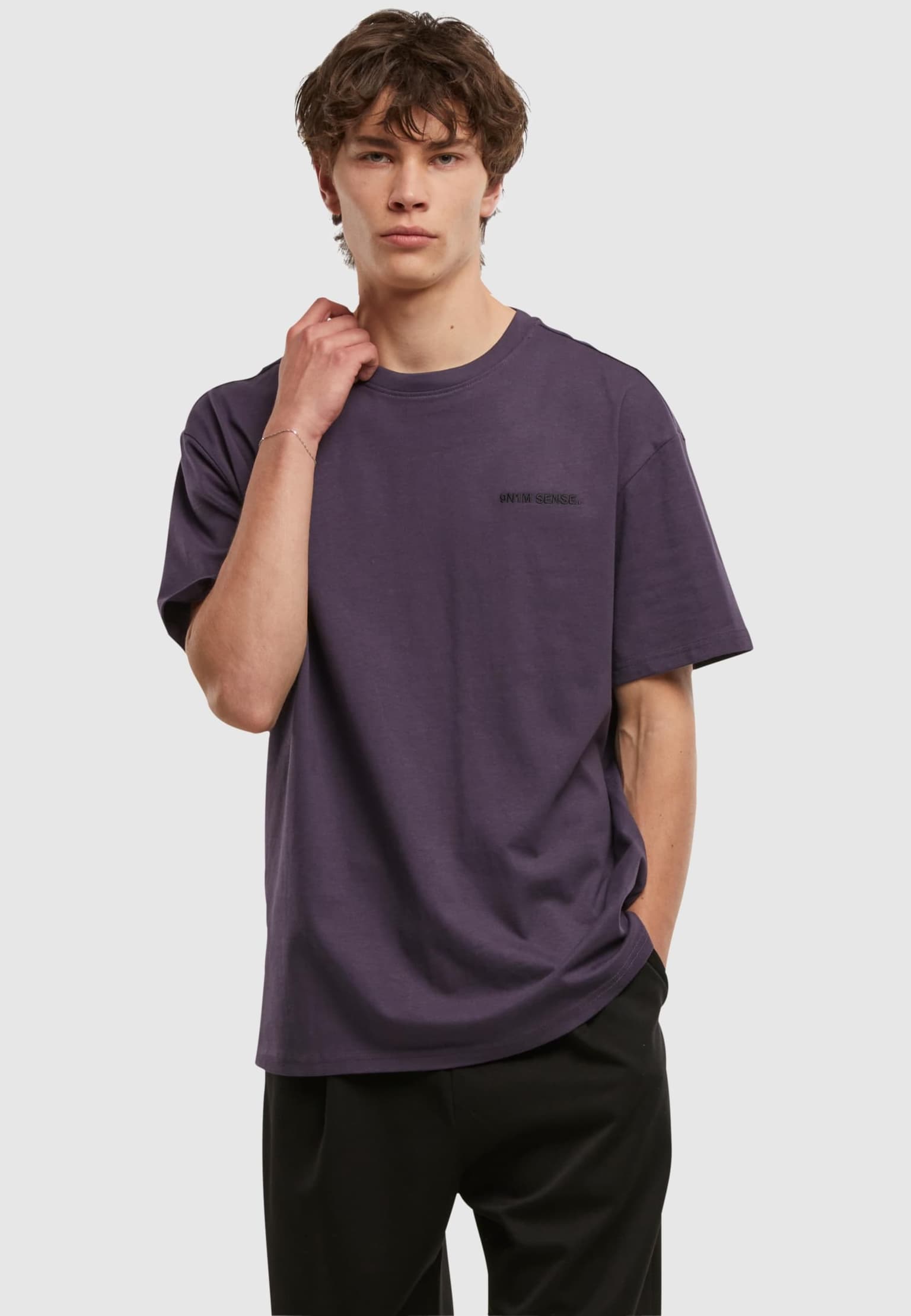9N1M SENSE Essentials T-Shirt