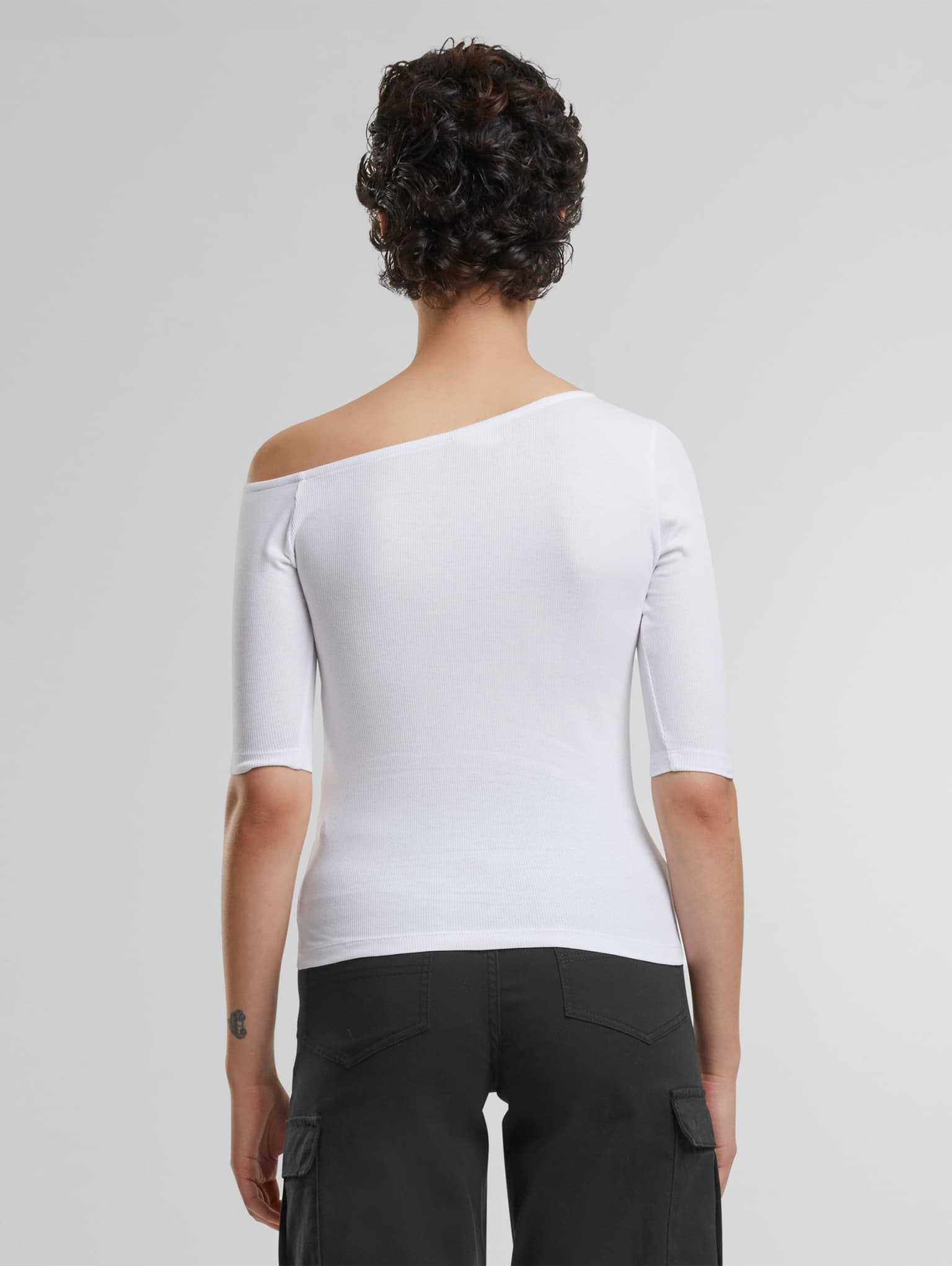 Urban Classics Ladies Essentials Asymmetric Rib Tee 2-Pack – Bild 3