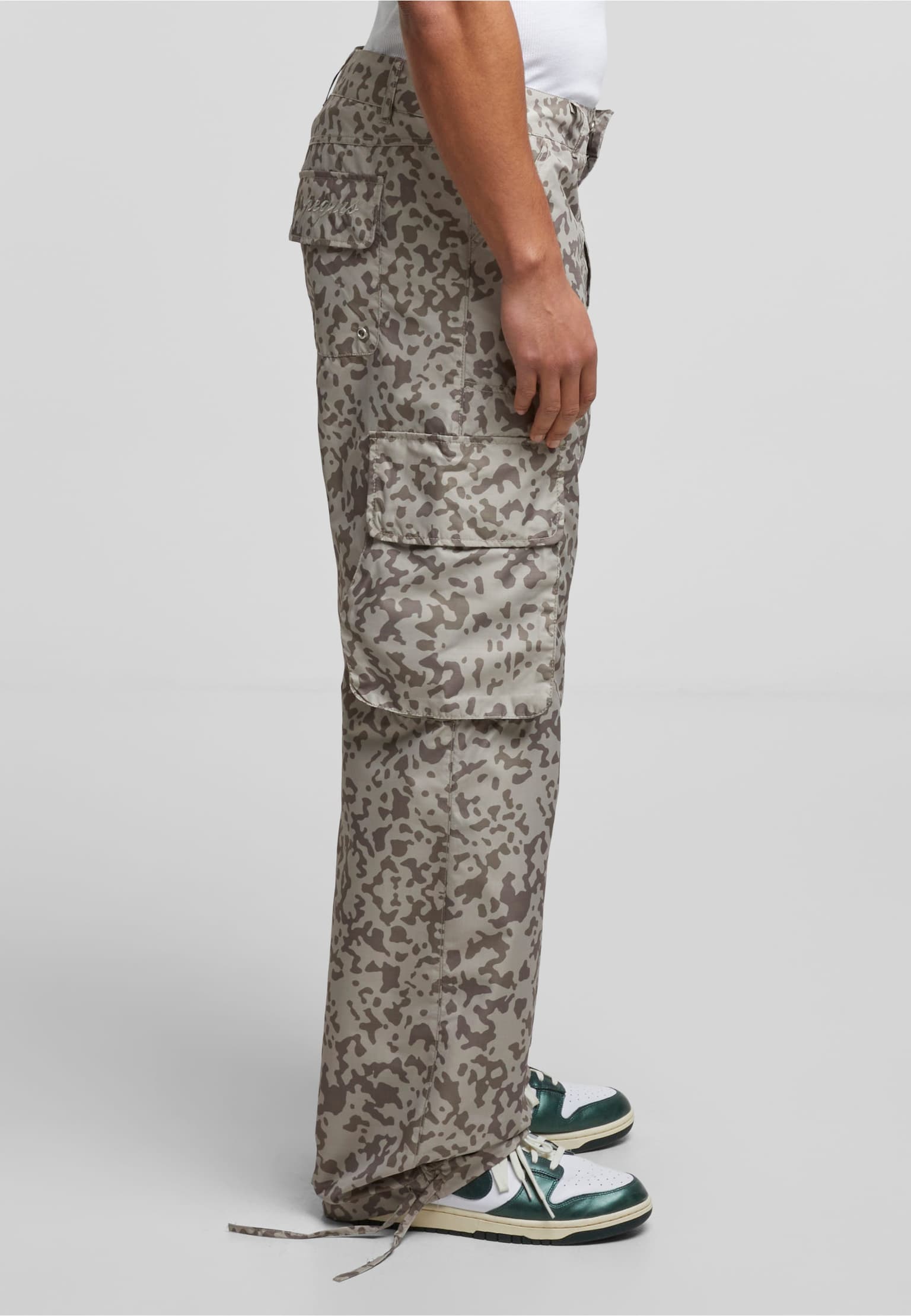 PEQUS Camo Cargo – Bild 4
