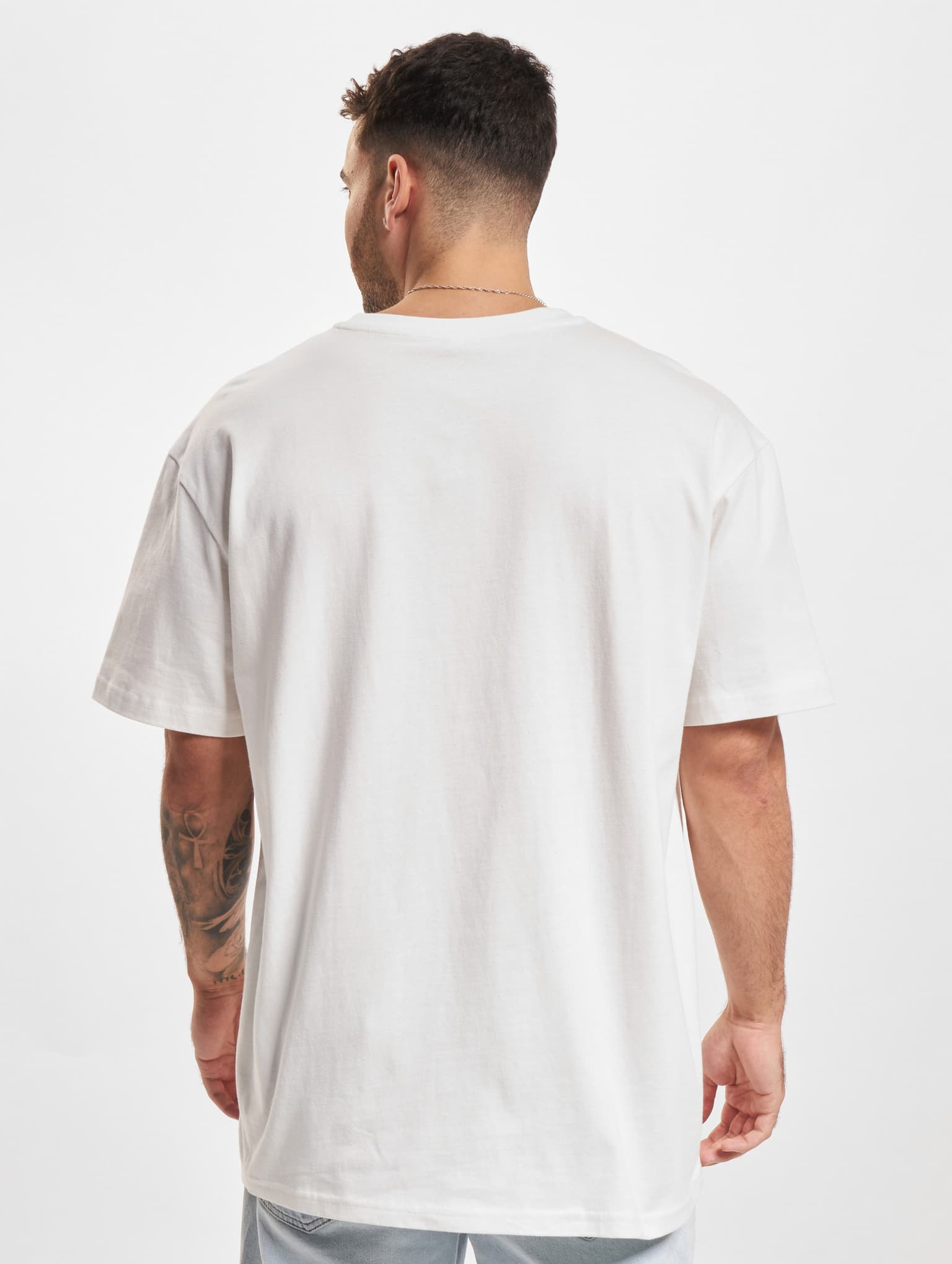 Mister Tee Upscale Yu-Ghi-Oh Blue Eyes White Dragon Heavy Oversize – Bild 2