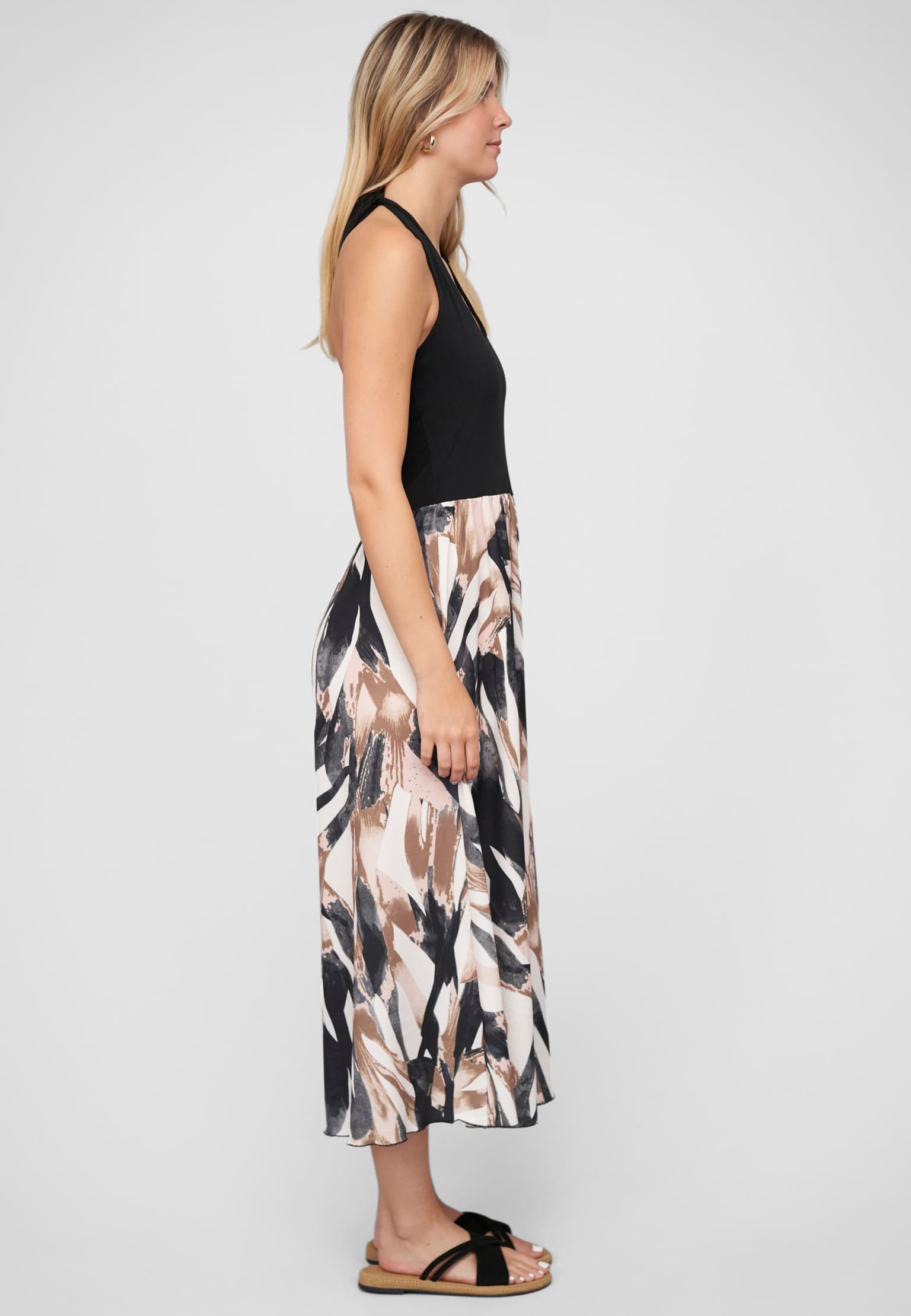 Cloud5ive Maxi Neckholder-Dress with abstract print – Bild 4