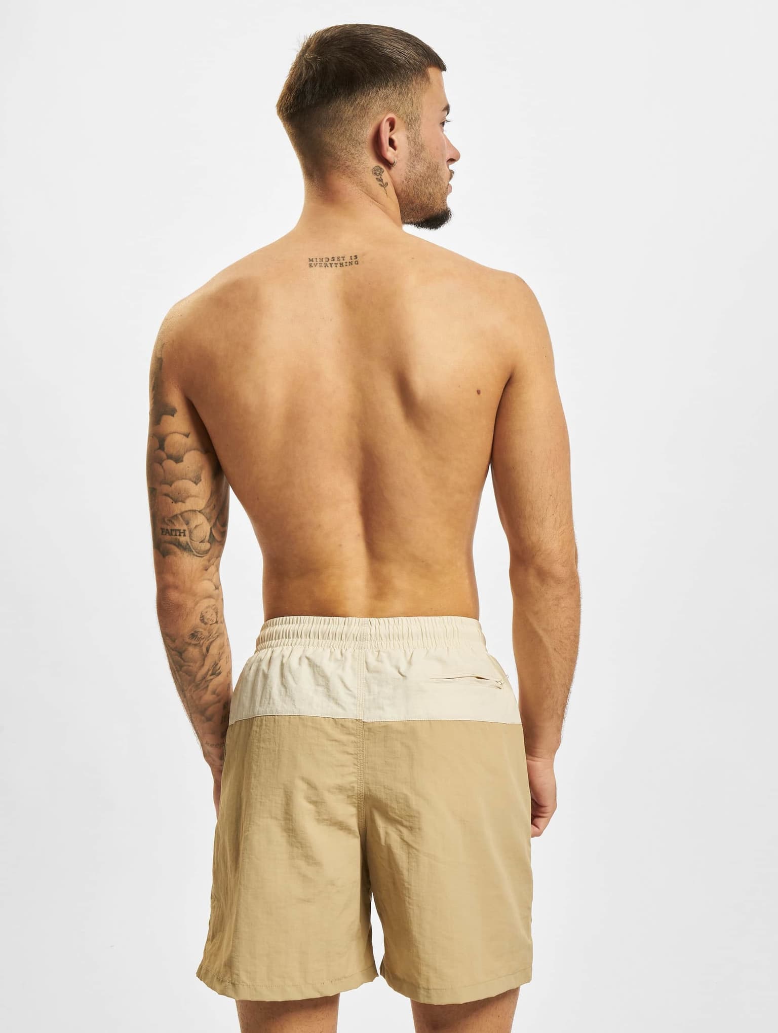 Urban Classics Block Swim Short – Bild 2