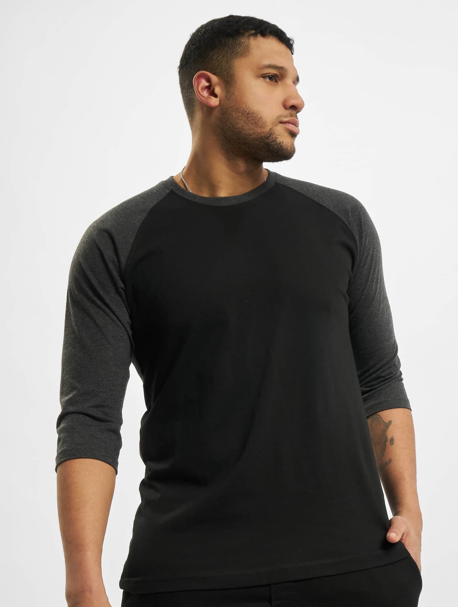 Urban Classics Contrast 3/4 Sleeve Raglan Tee